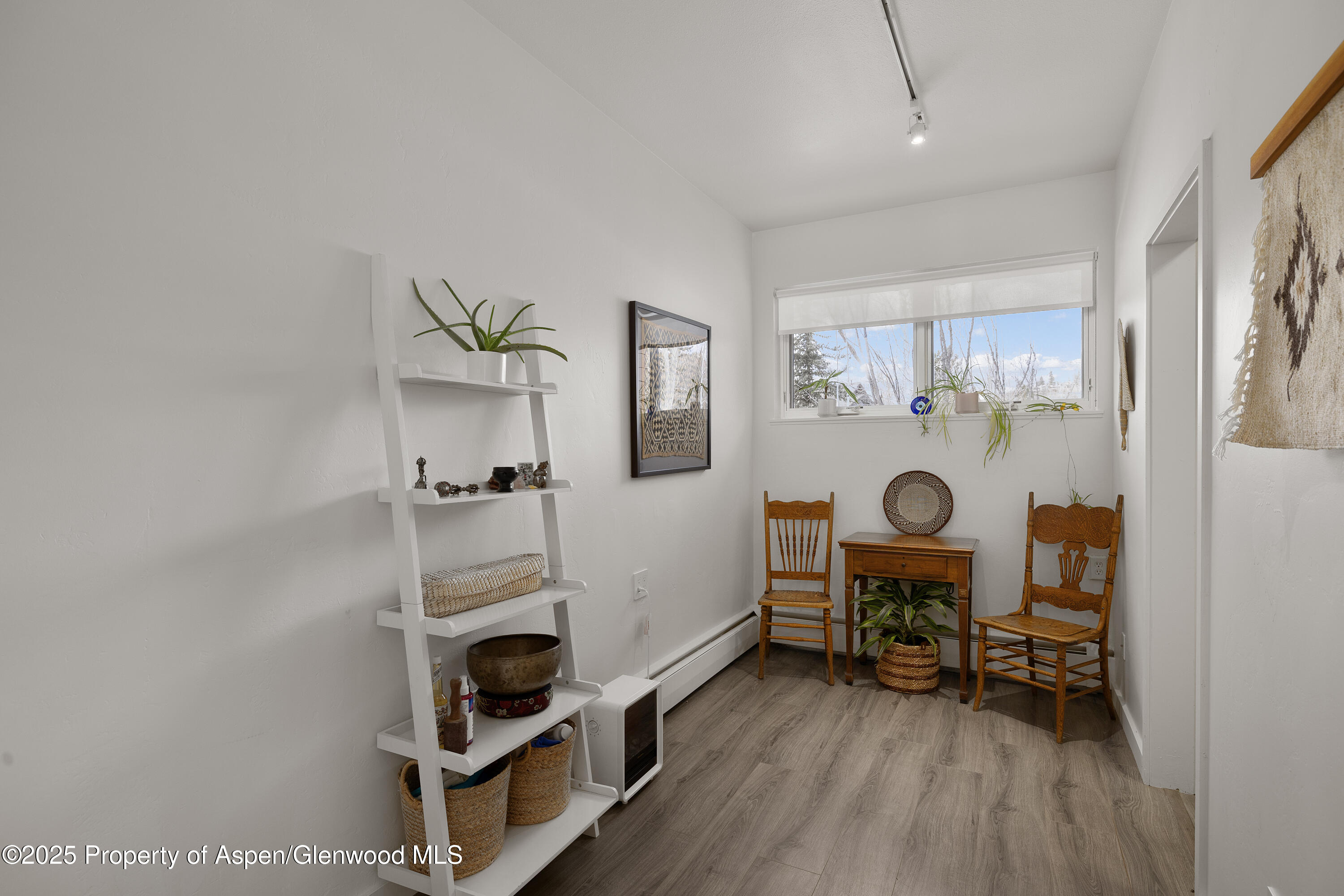 319 AABC, Unit C & D