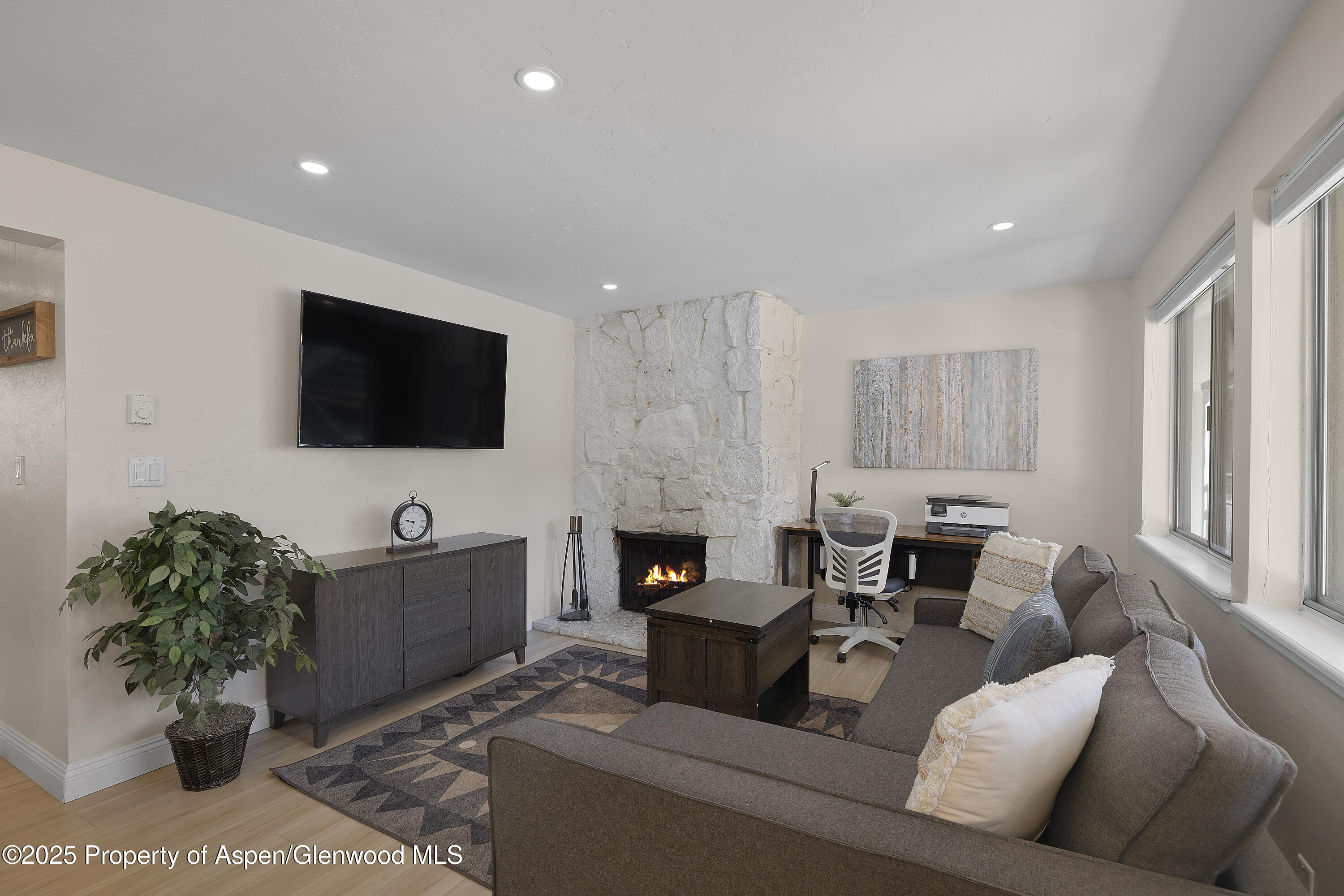 940 Waters Avenue, #201