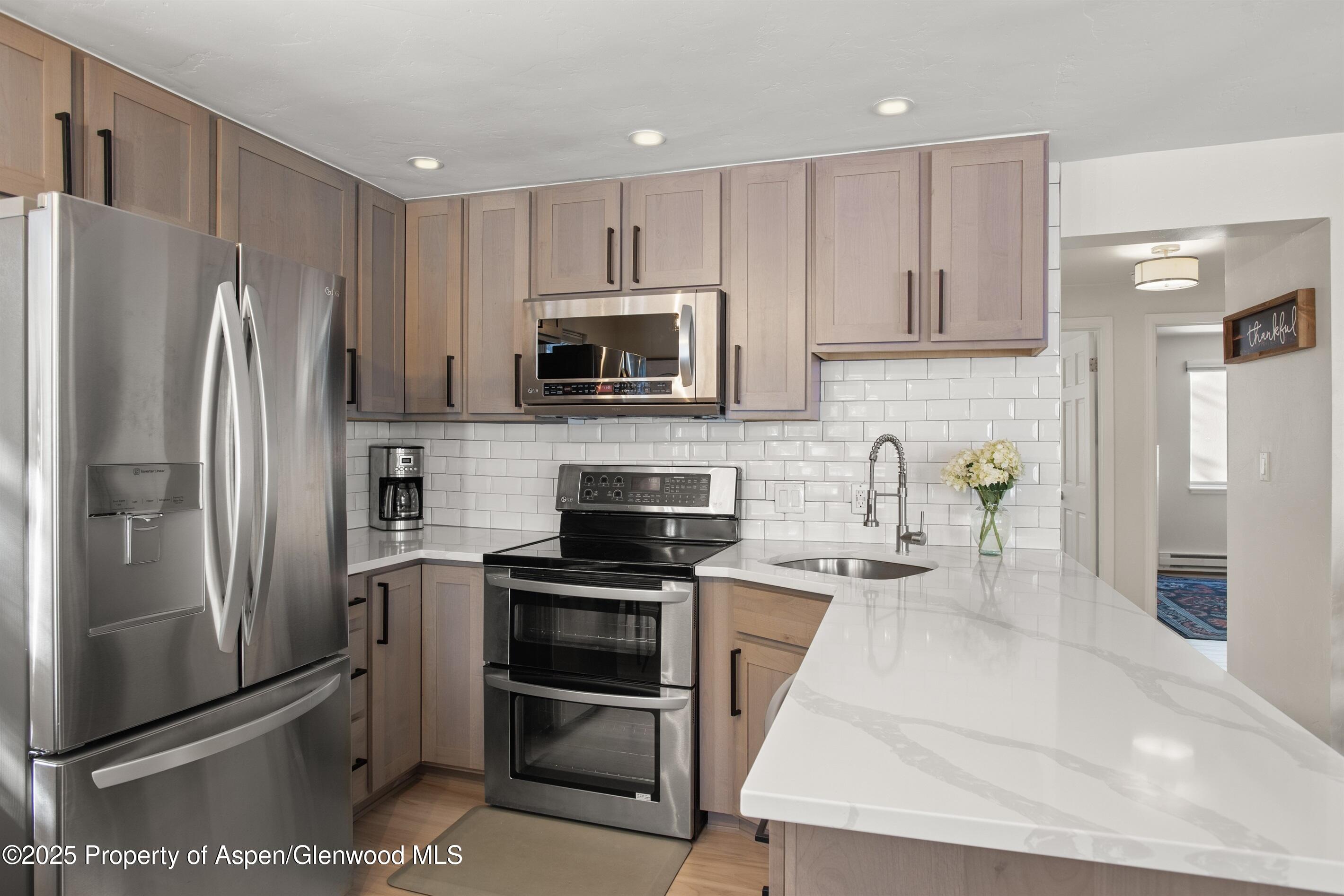 940 Waters Avenue, #201