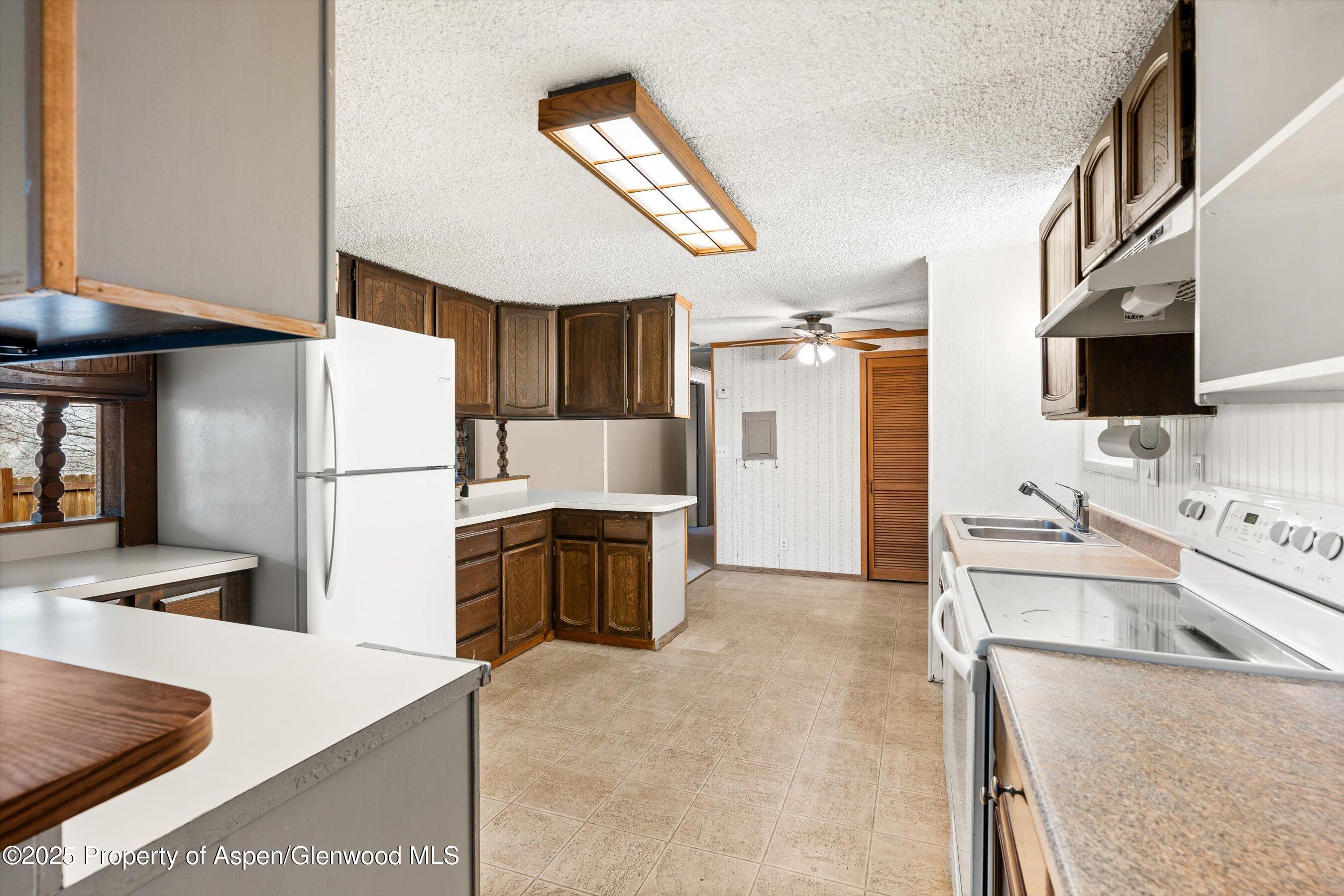 4698 County Road 154