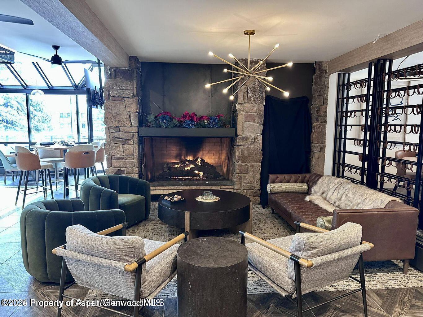 300 Carriage Way, 521