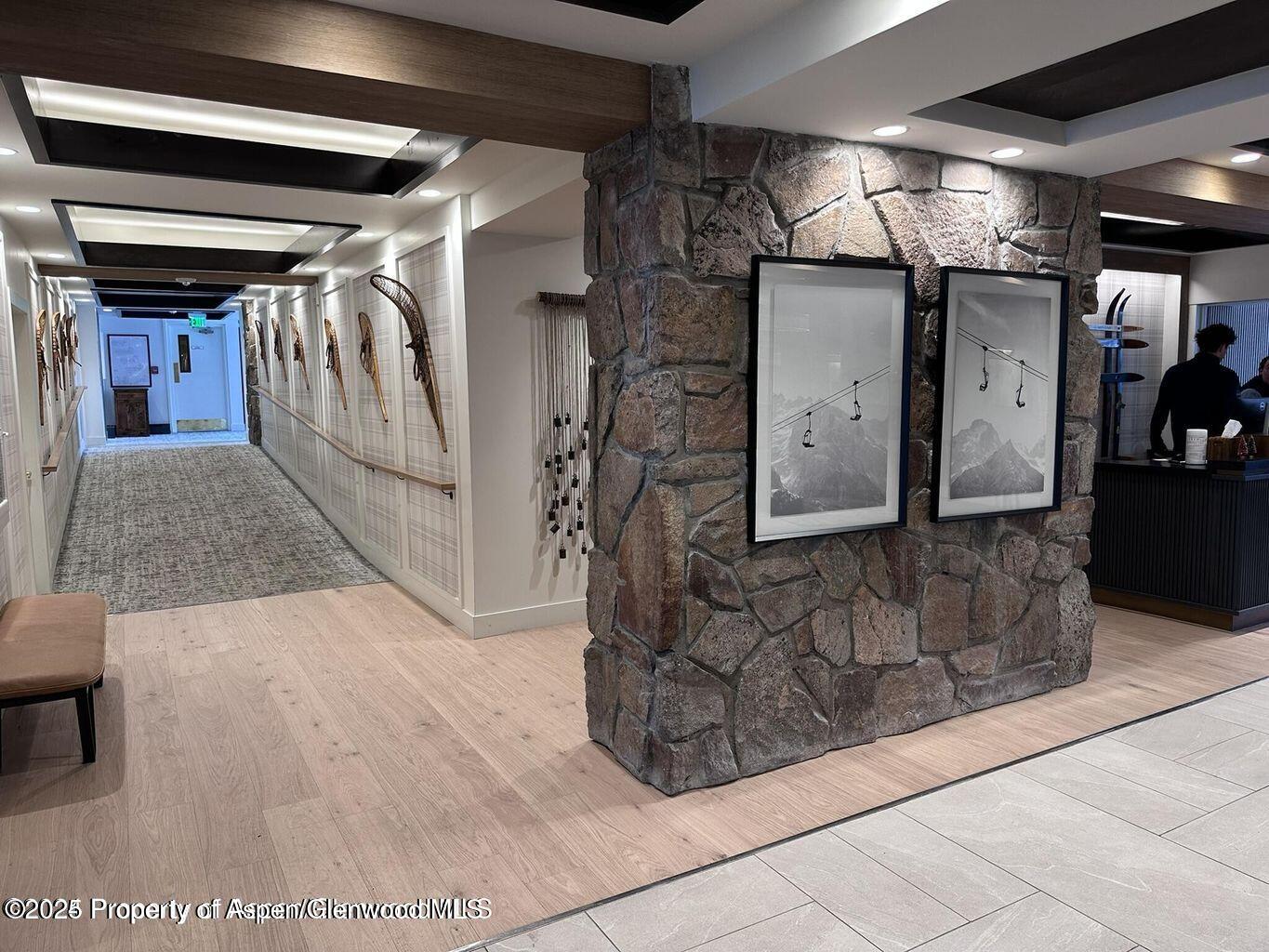 300 Carriage Way, 521