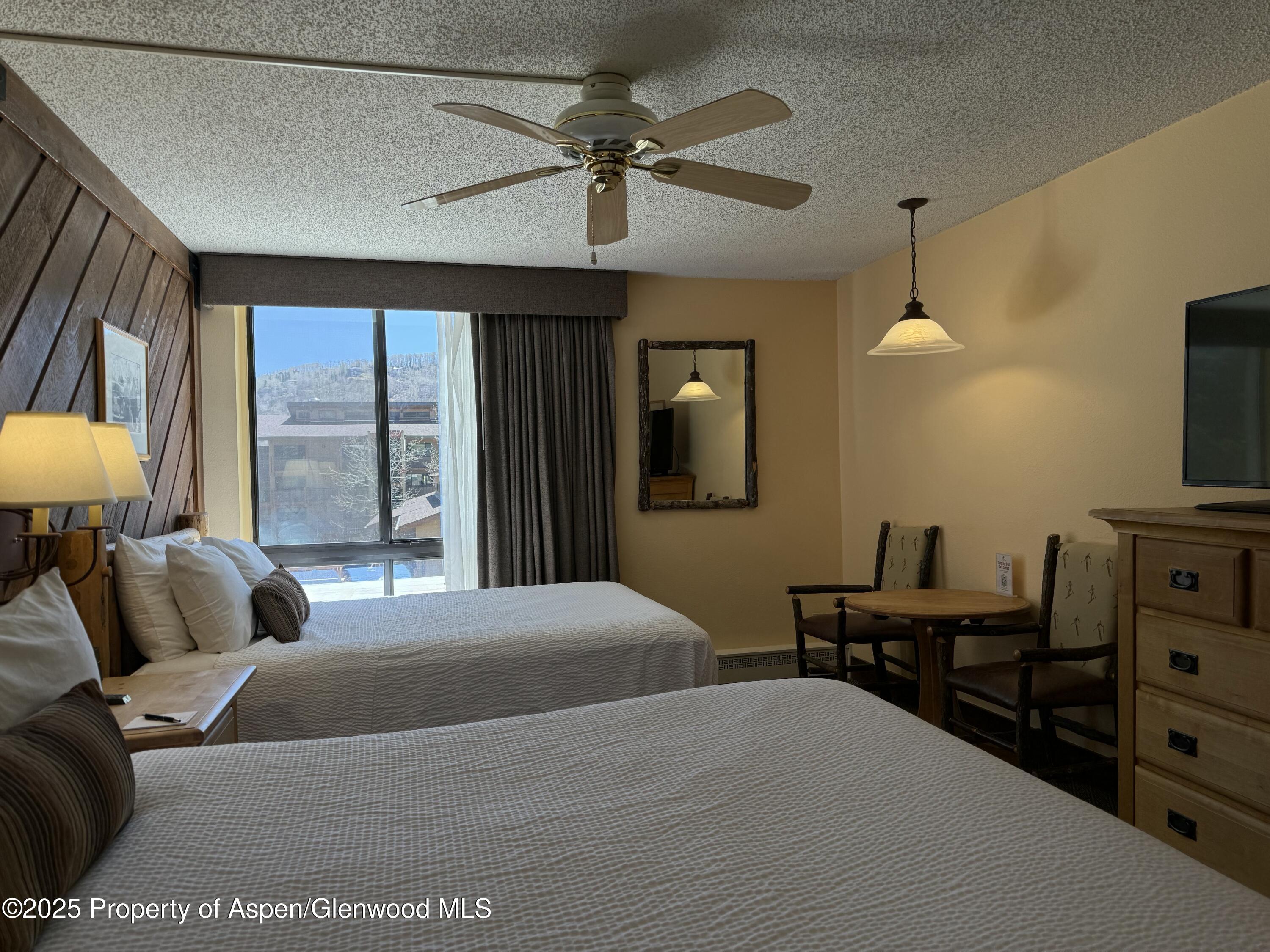 300 Carriage Way, 521