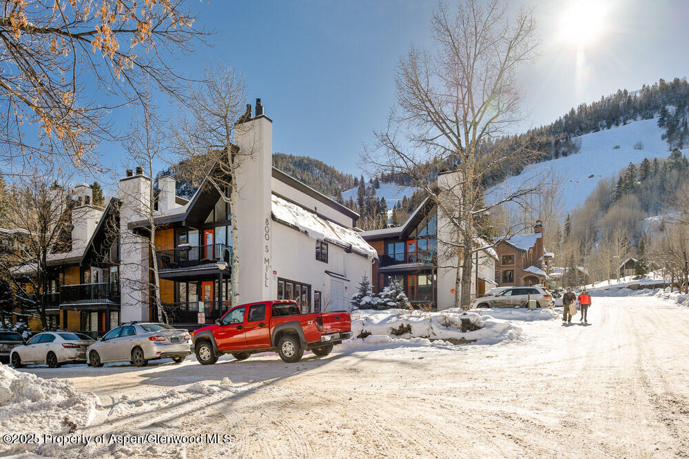 800 S Mill Street, Unit 304D