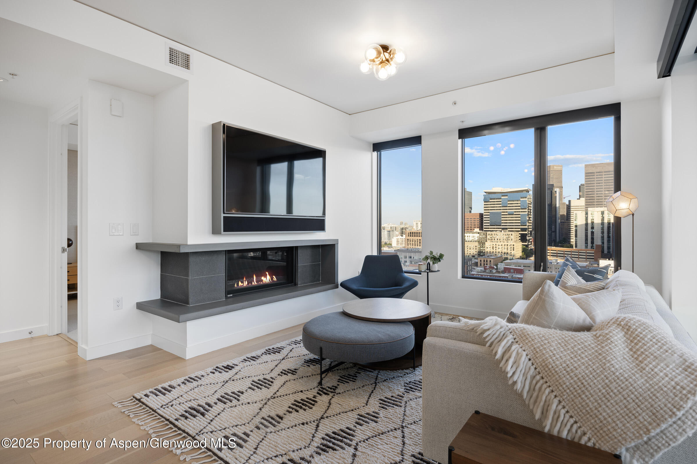 1750 Wewatta Street #1720