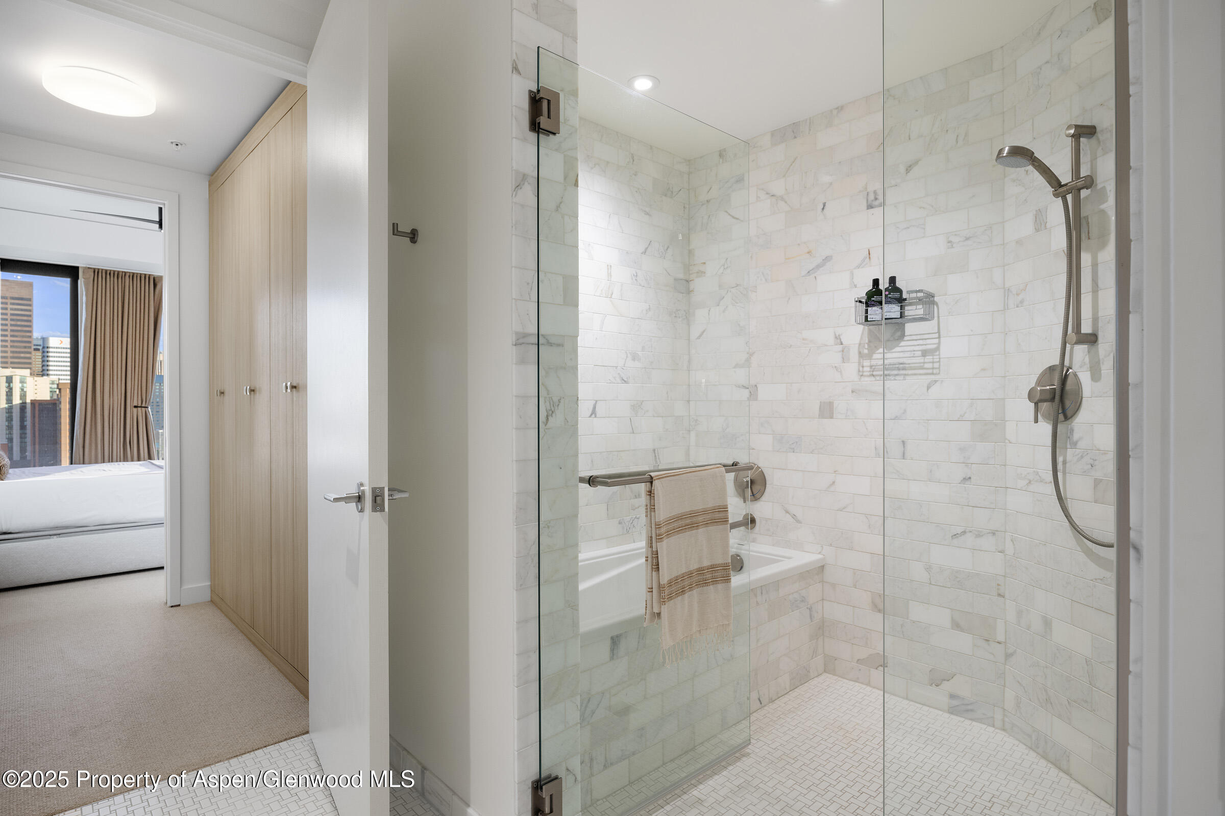 1750 Wewatta Street #1720