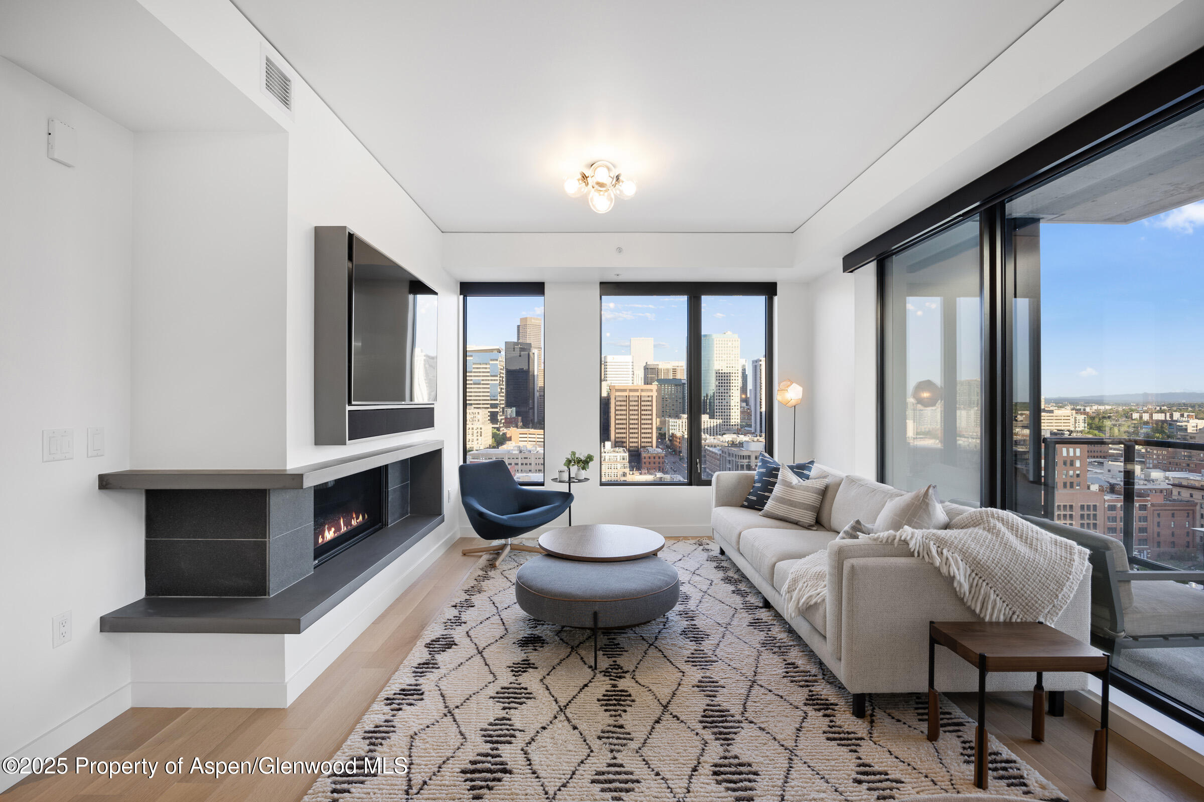 1750 Wewatta Street #1720