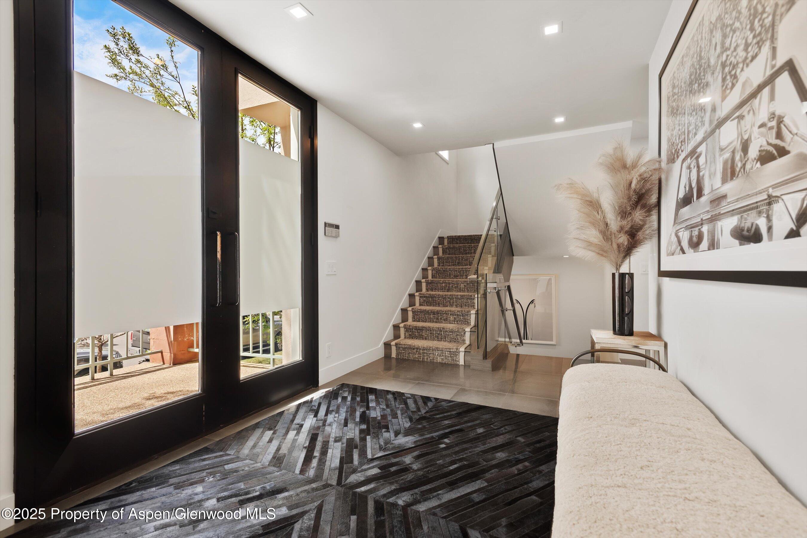 120 S Spring Street, 1