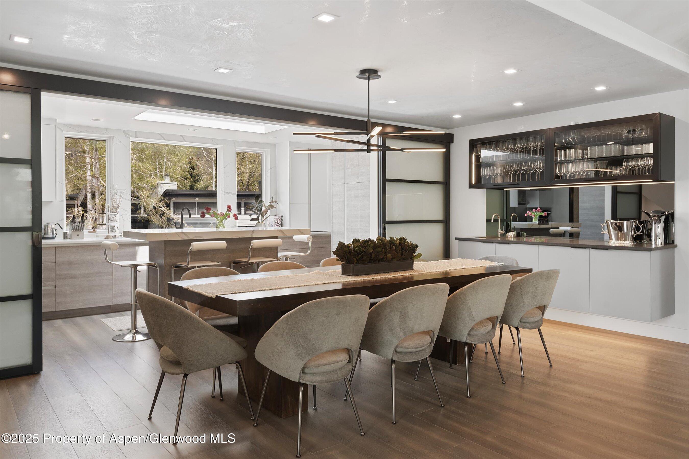 120 S Spring Street, 1