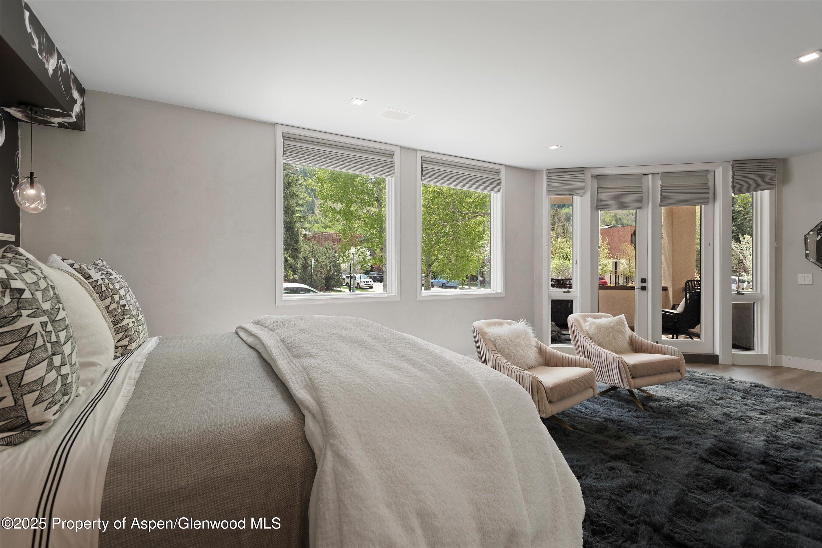 120 S Spring Street, 1