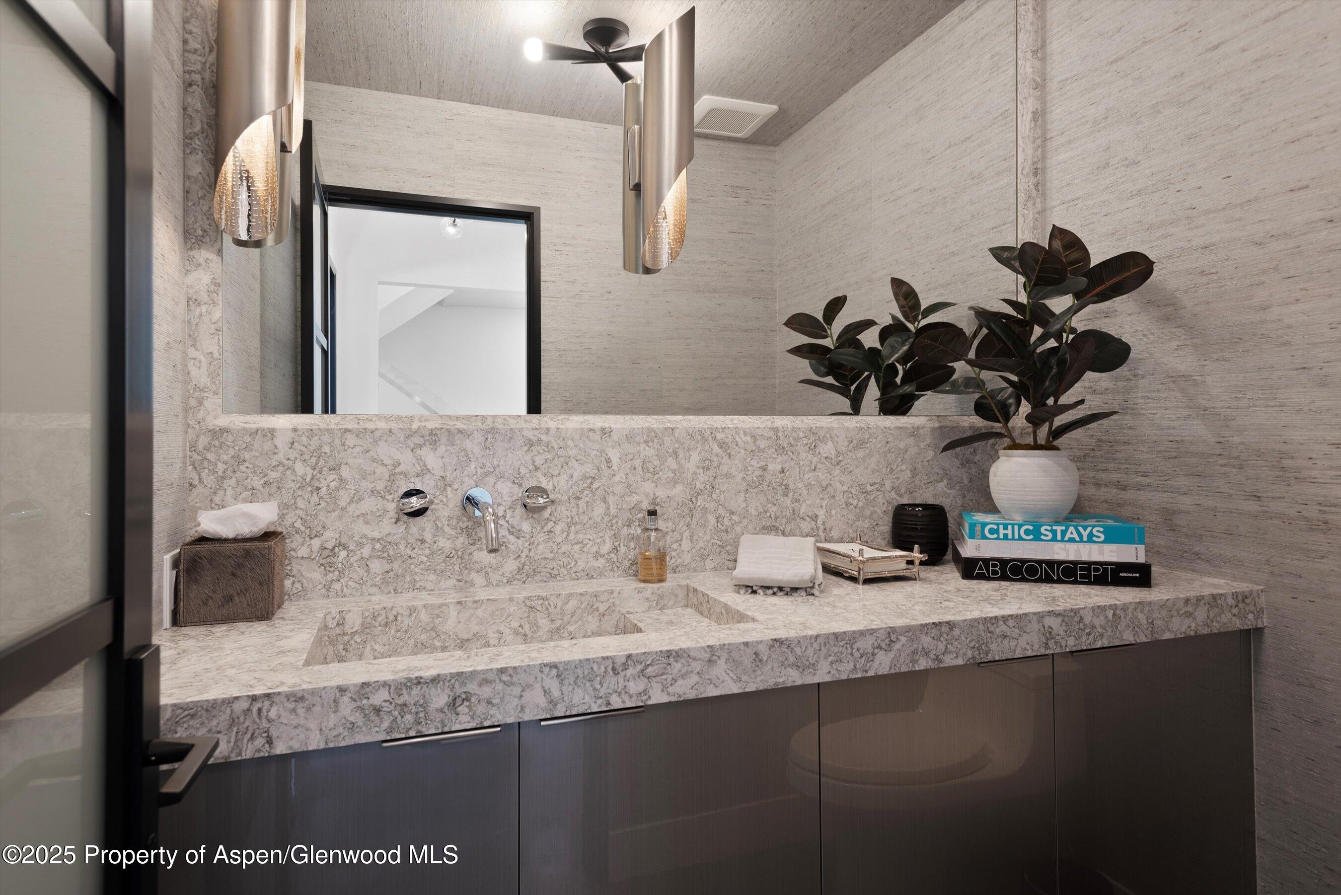 120 S Spring Street, 1