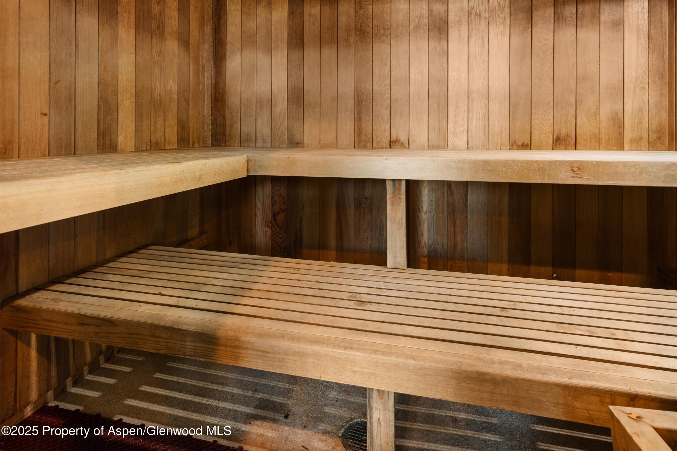 600 Carriage Way, L-12