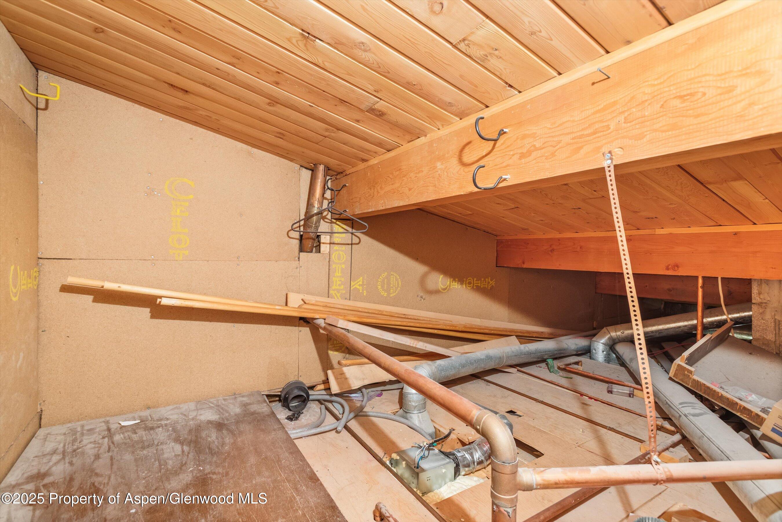 600 Carriage Way, L-12