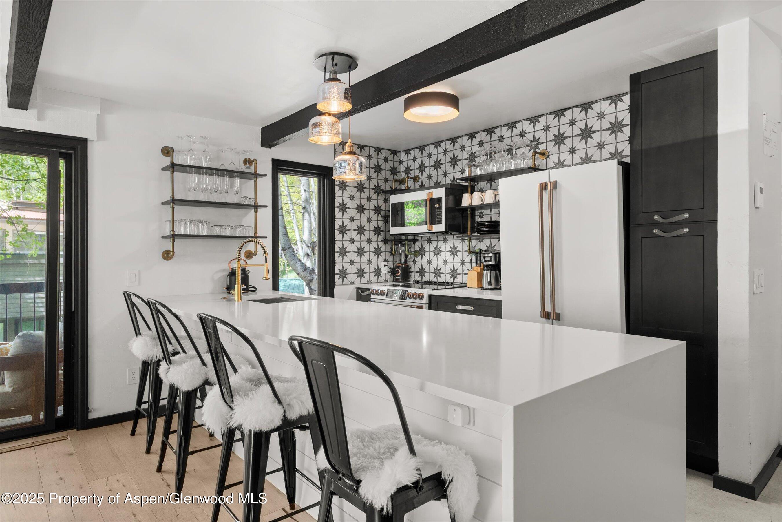 35 Upper Woodbridge Road, 2A