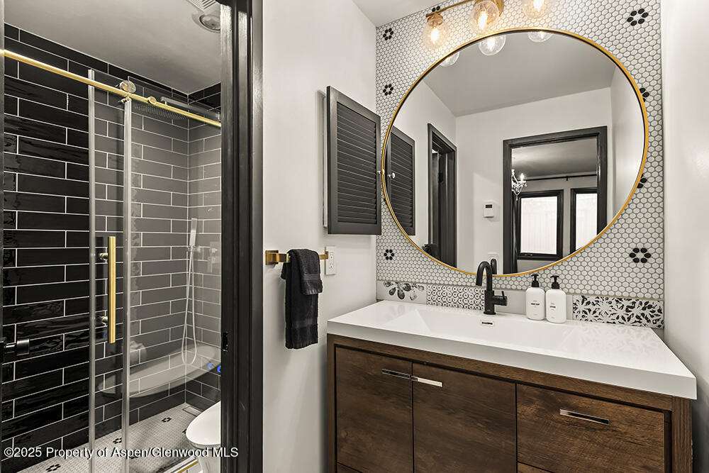 35 Upper Woodbridge Road, 2A