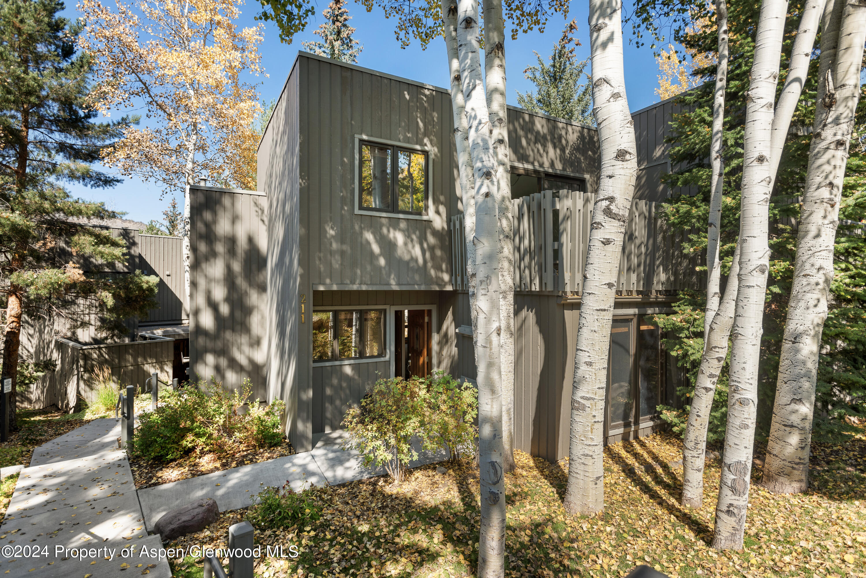 211 Meadow Ranch Drive, D5A