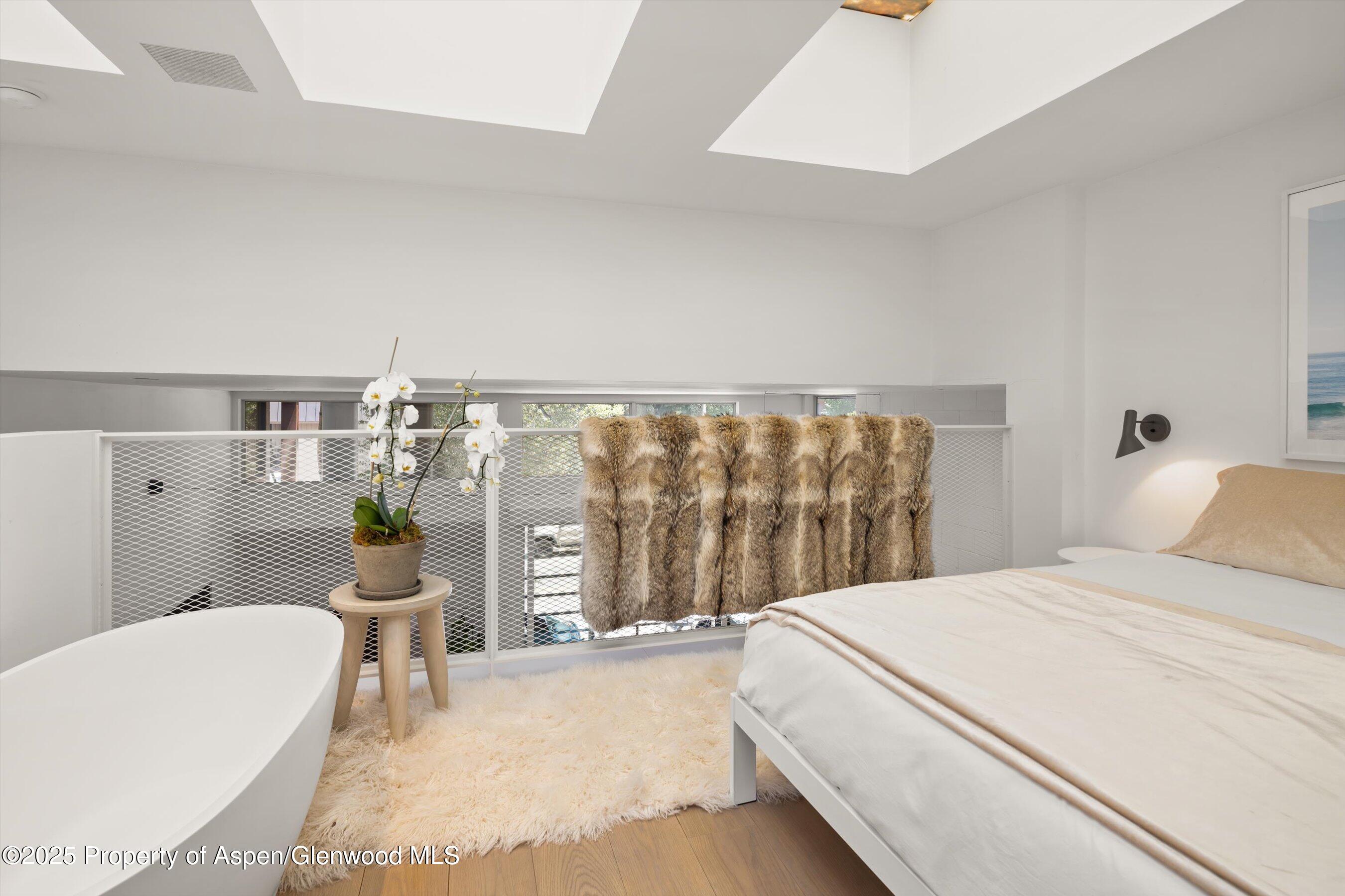 311 S Aspen Street Unit: Unit 5