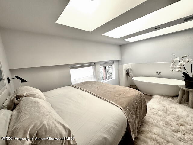 311 S Aspen Street Unit: Unit 5