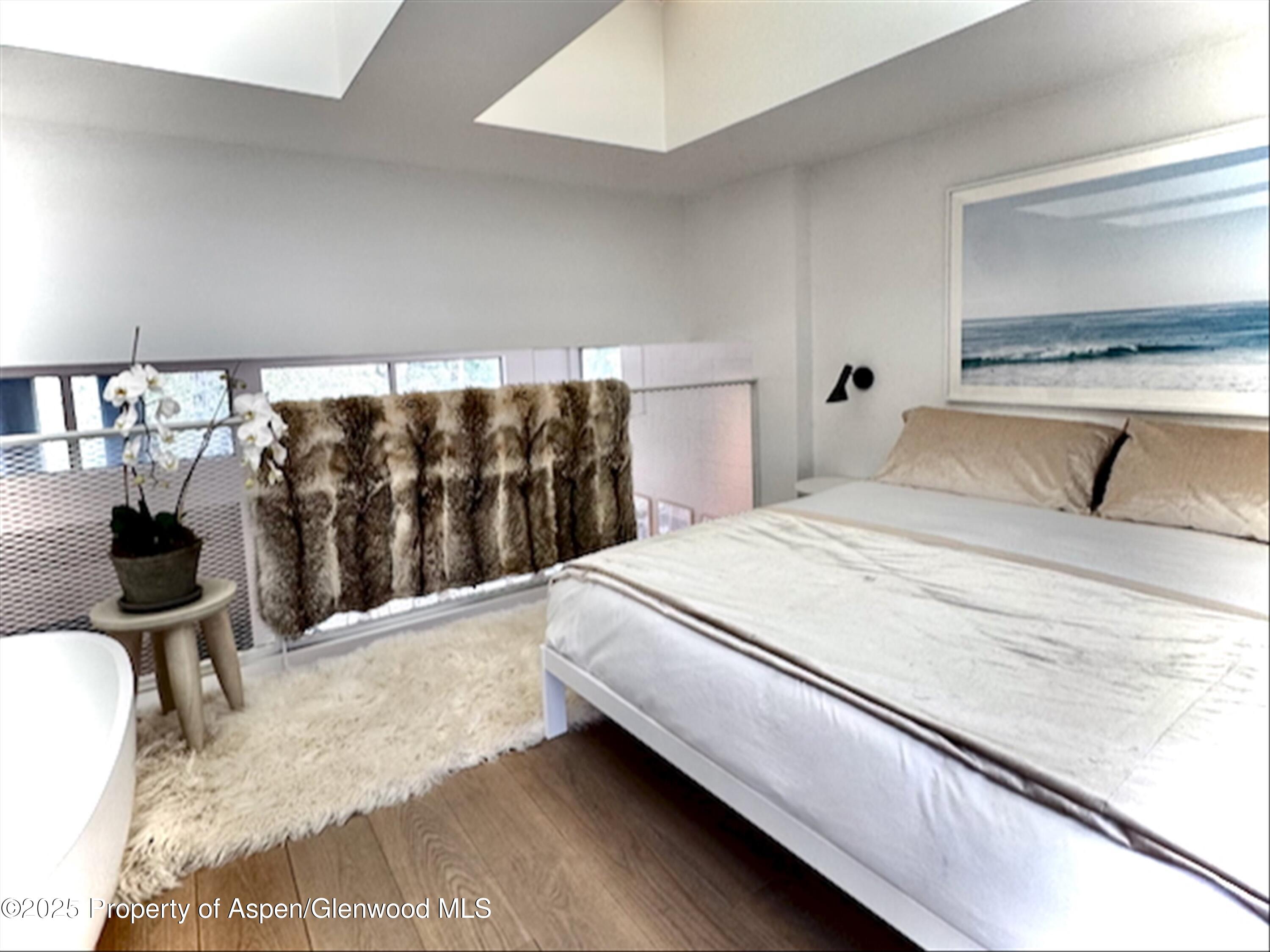 311 S Aspen Street Unit: Unit 5