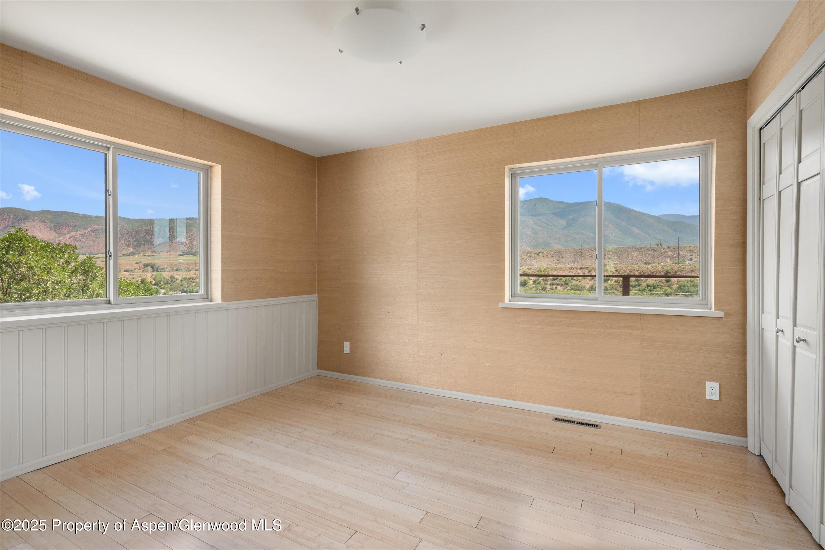 34 Twining Flats Road