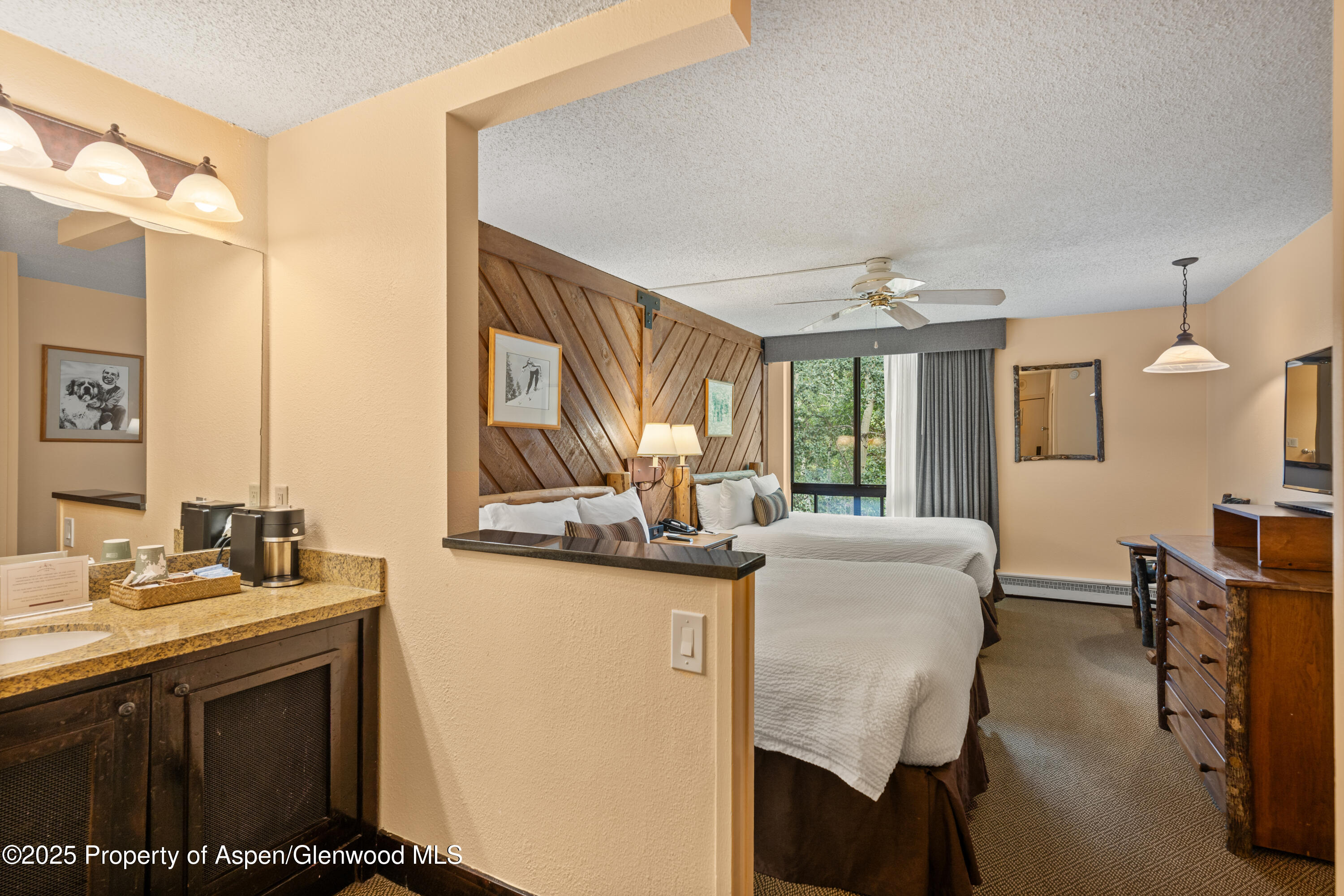 300 Carriage Way, 303