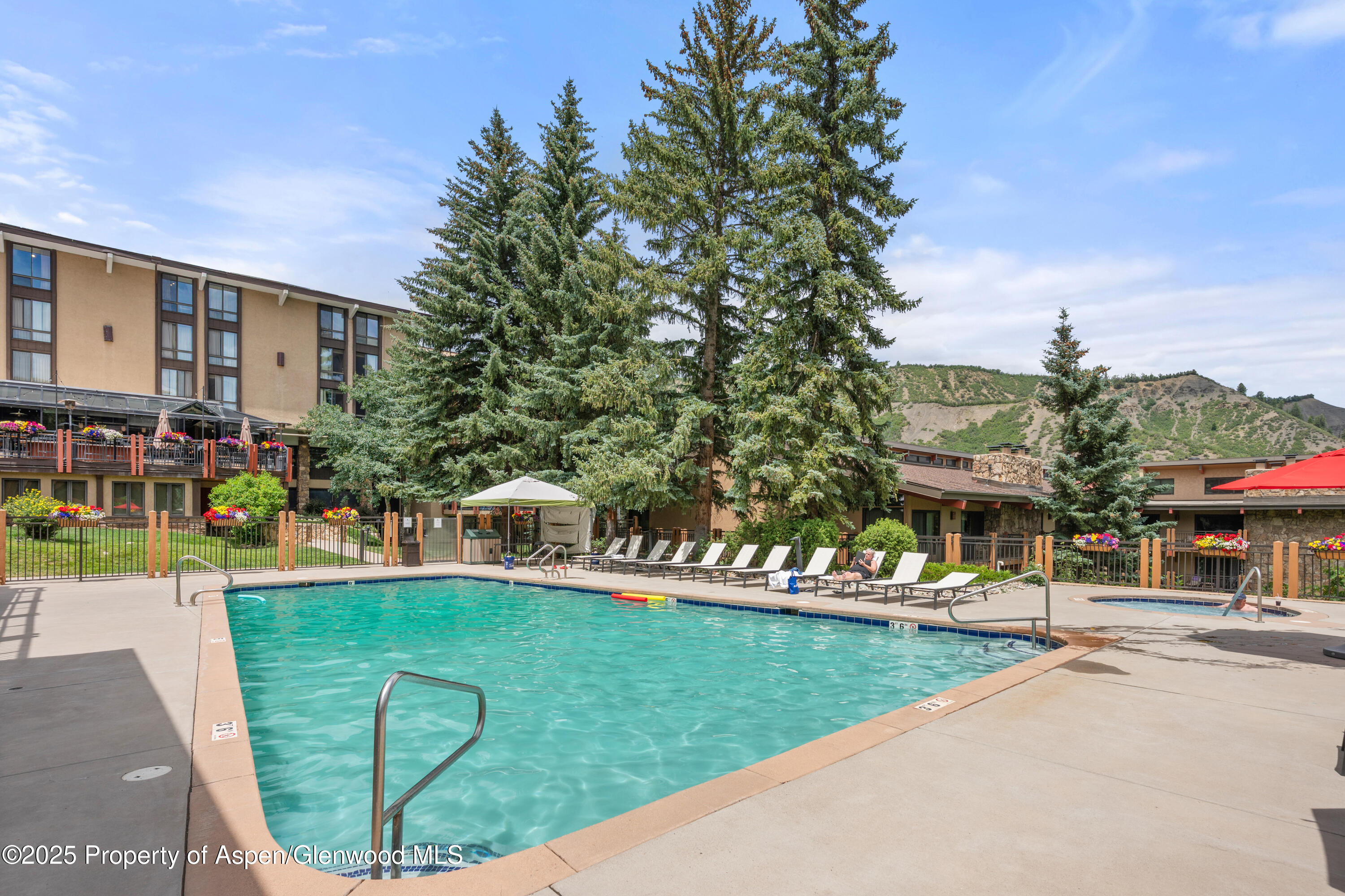 300 Carriage Way, 303