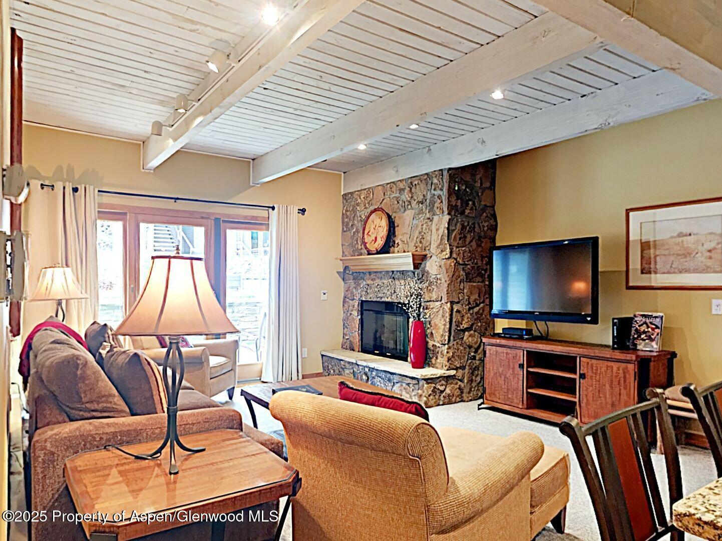 690 Carriage Way Unit B2G