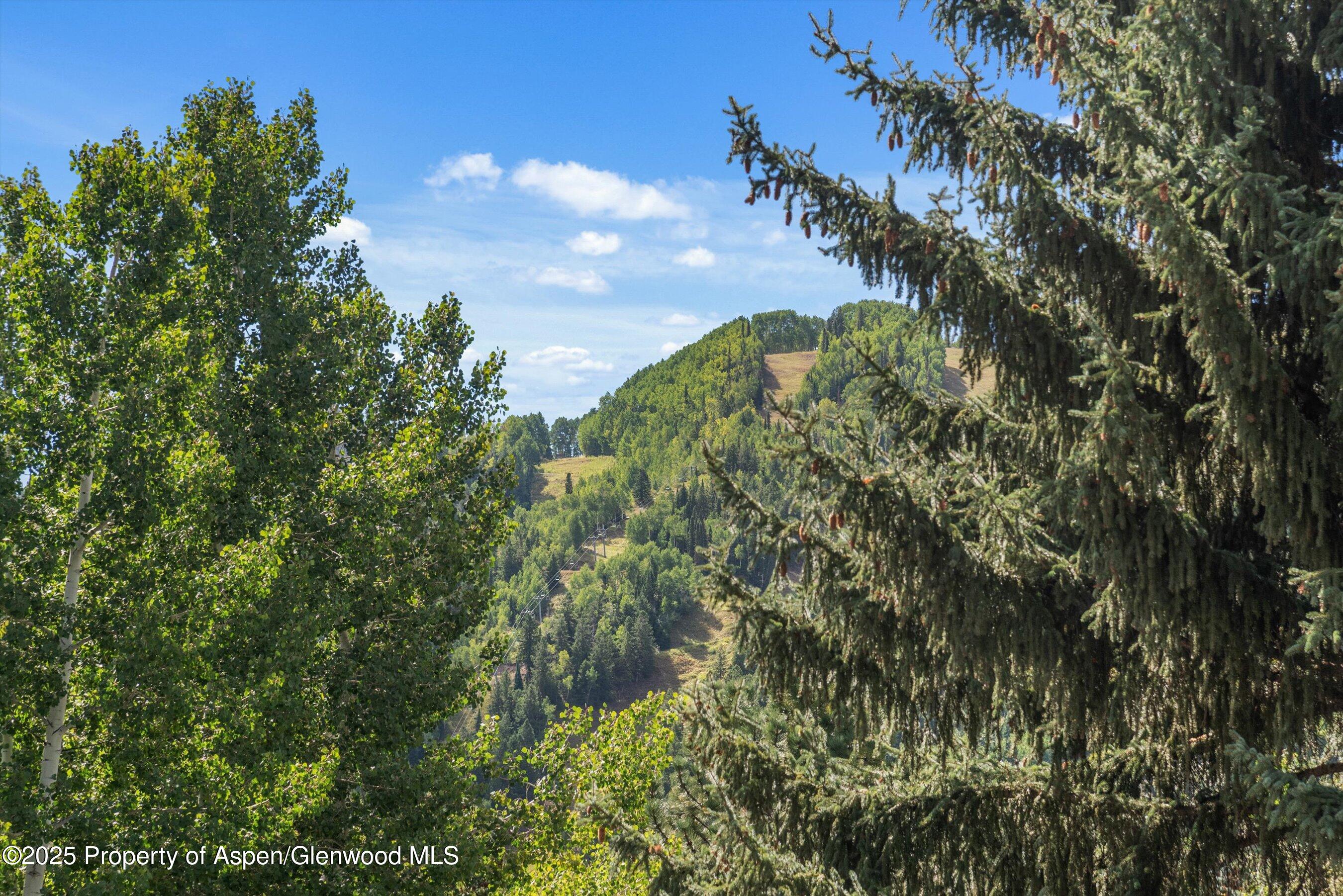 500 W Francis Street