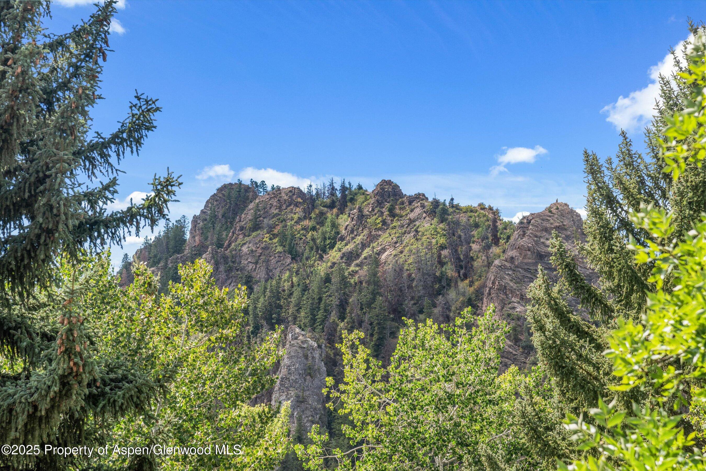 500 W Francis Street