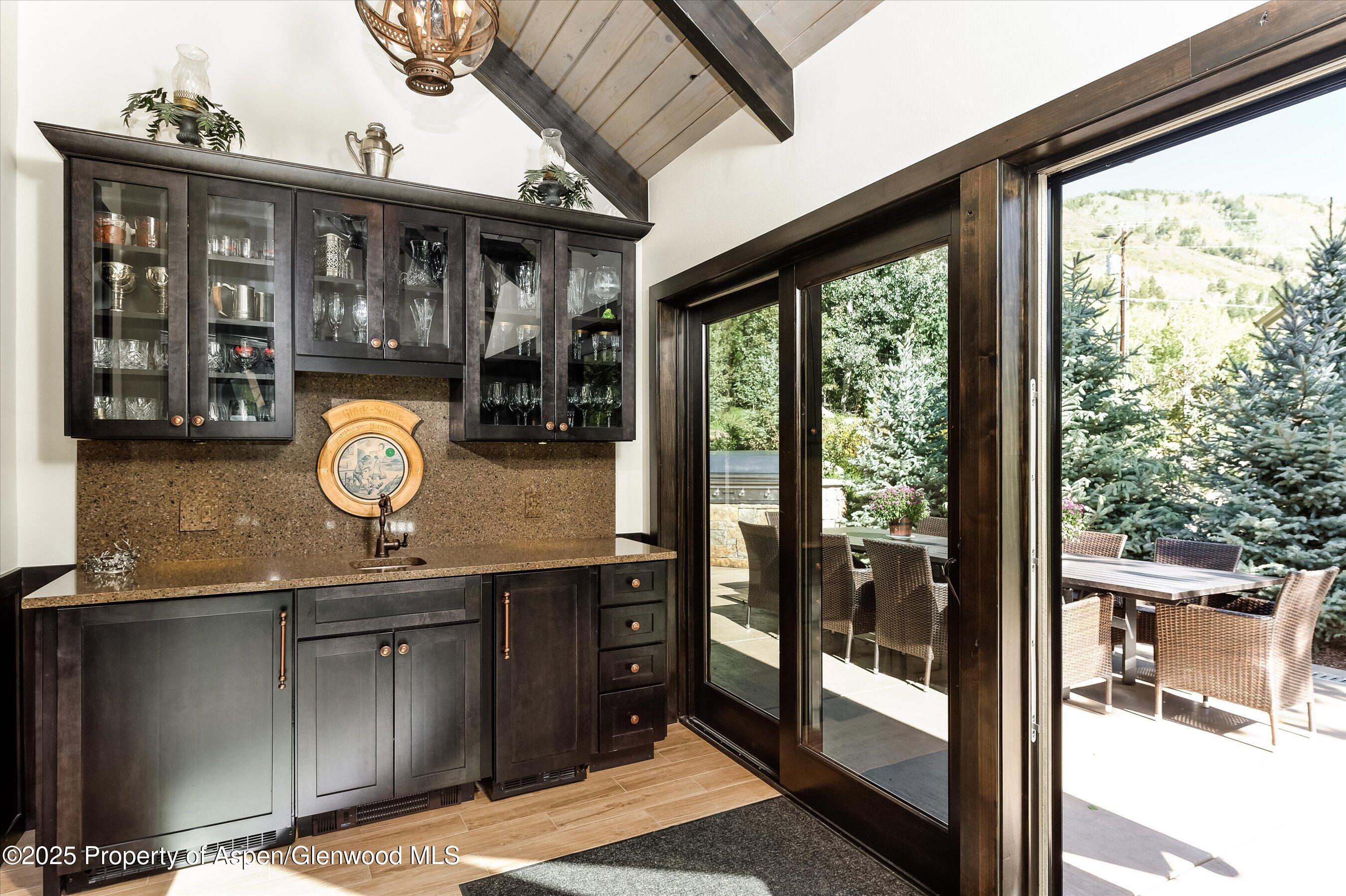 39 Roaring Fork Drive