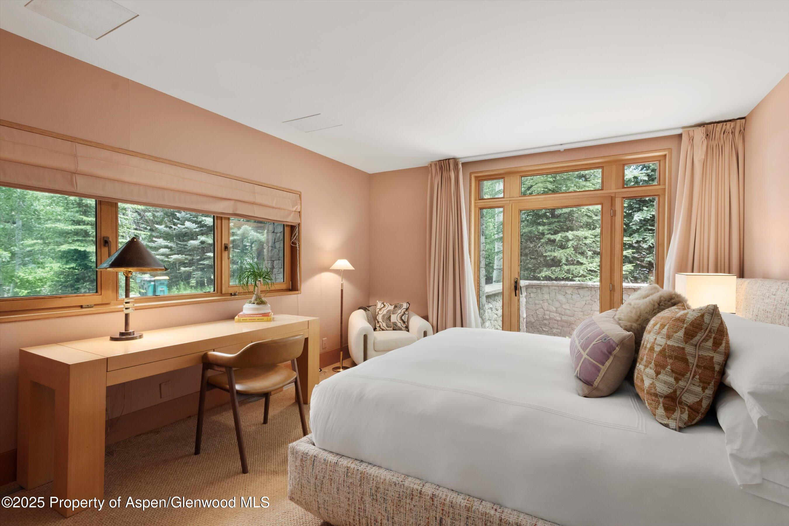 800 Roaring Fork Road