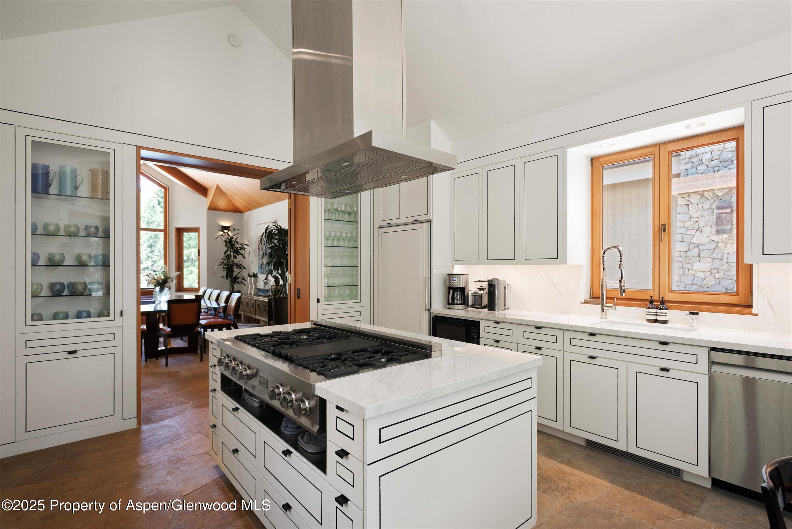 800 Roaring Fork Road