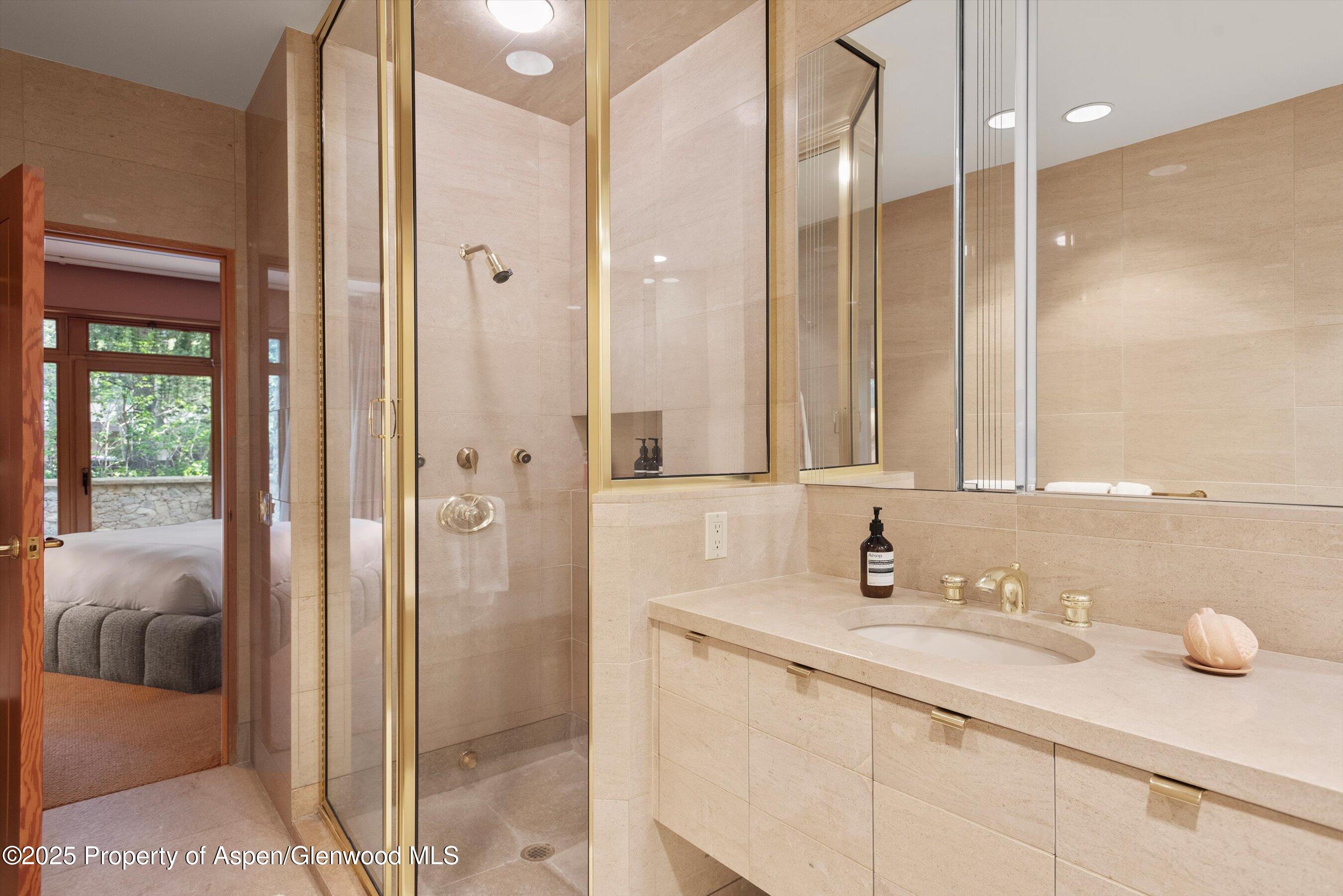 800 Roaring Fork Road