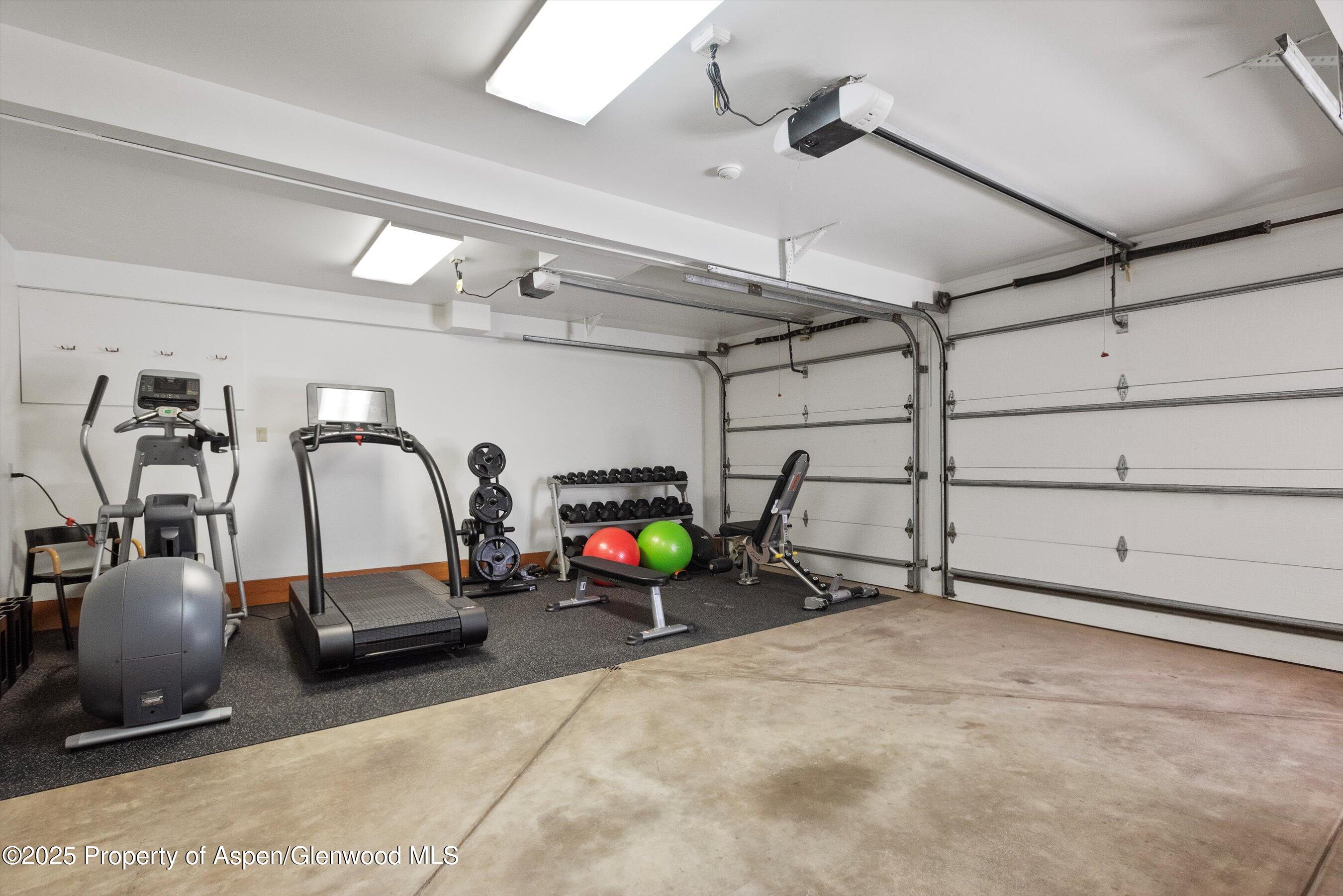 800 Roaring Fork Road