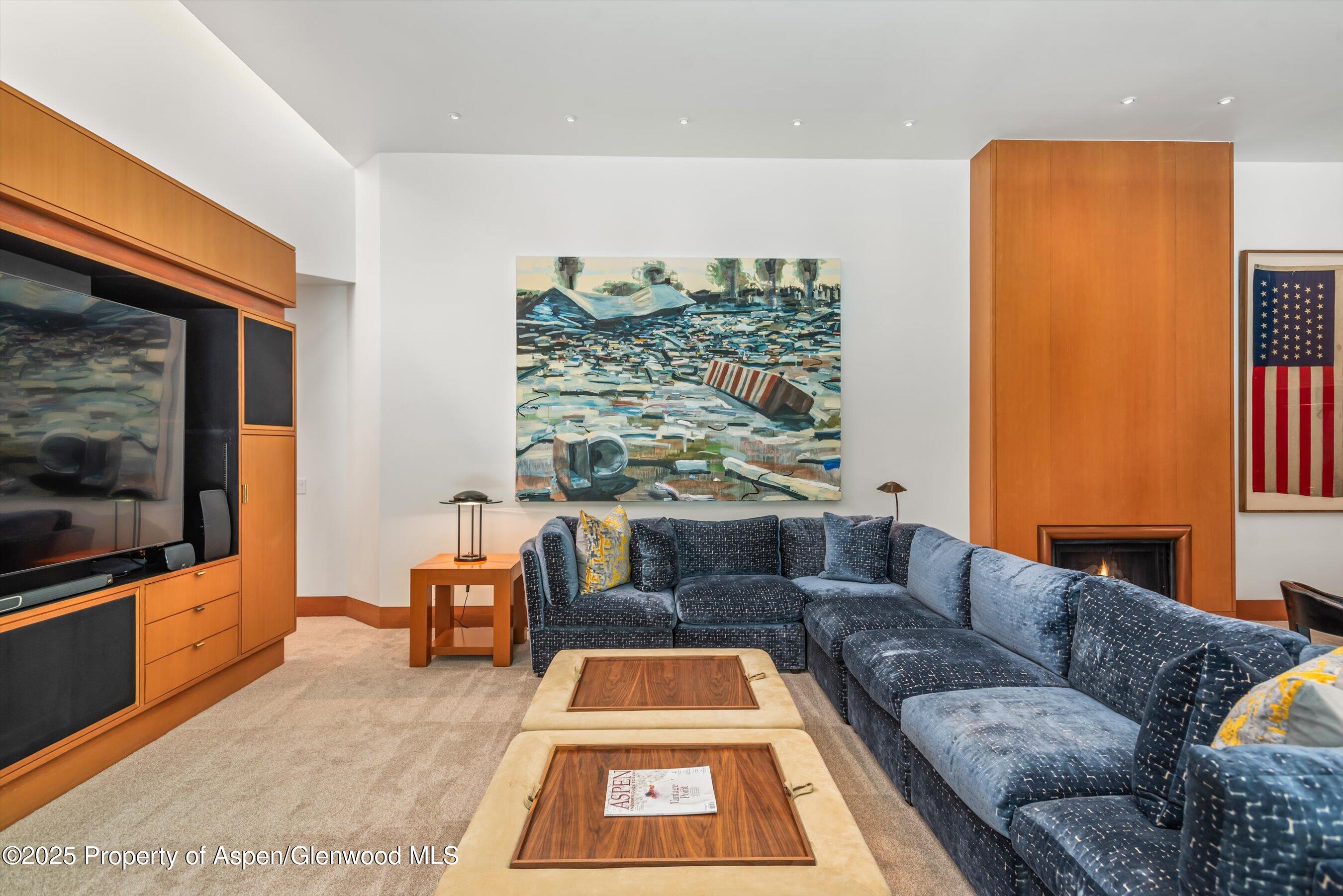 800 Roaring Fork Road