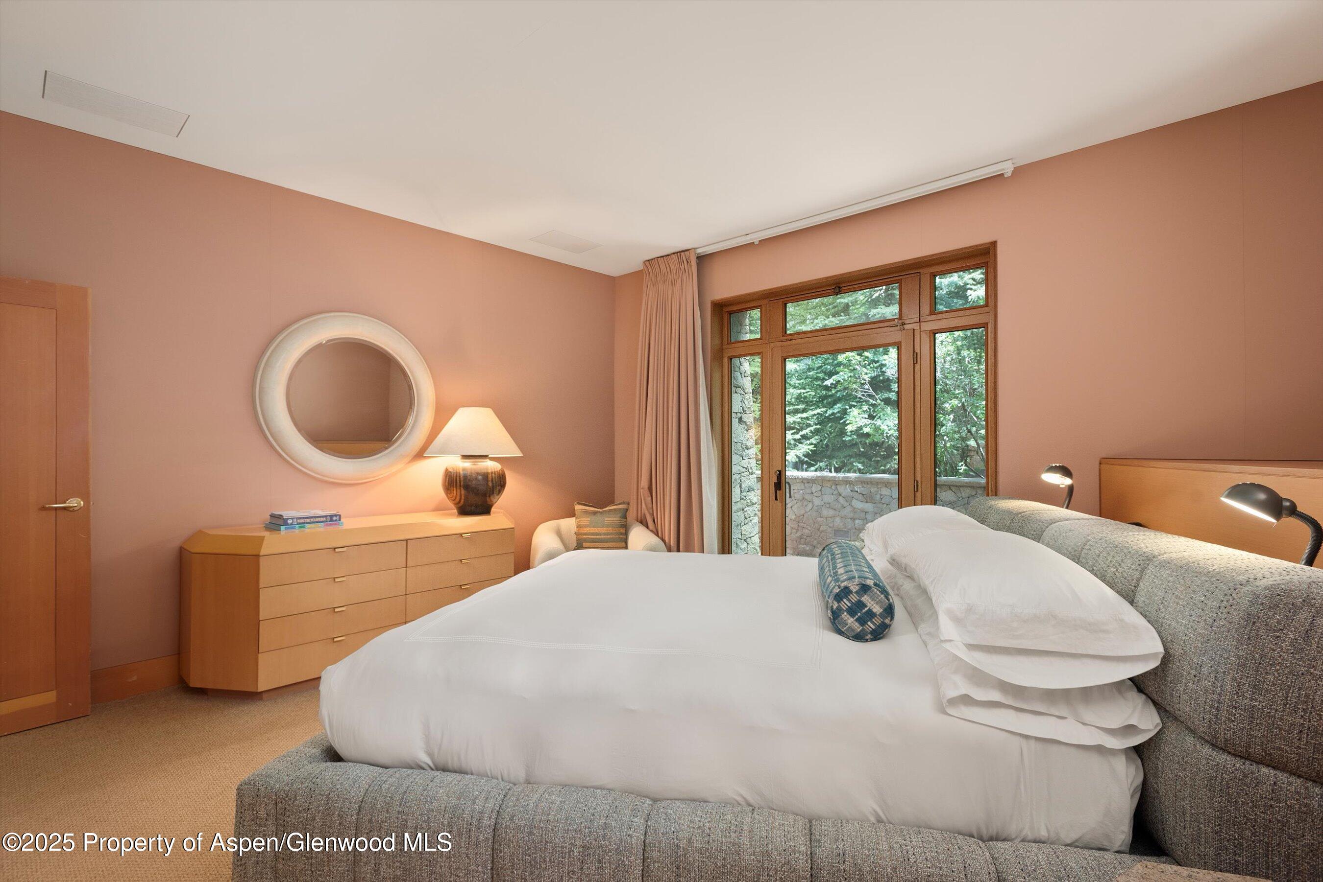 800 Roaring Fork Road