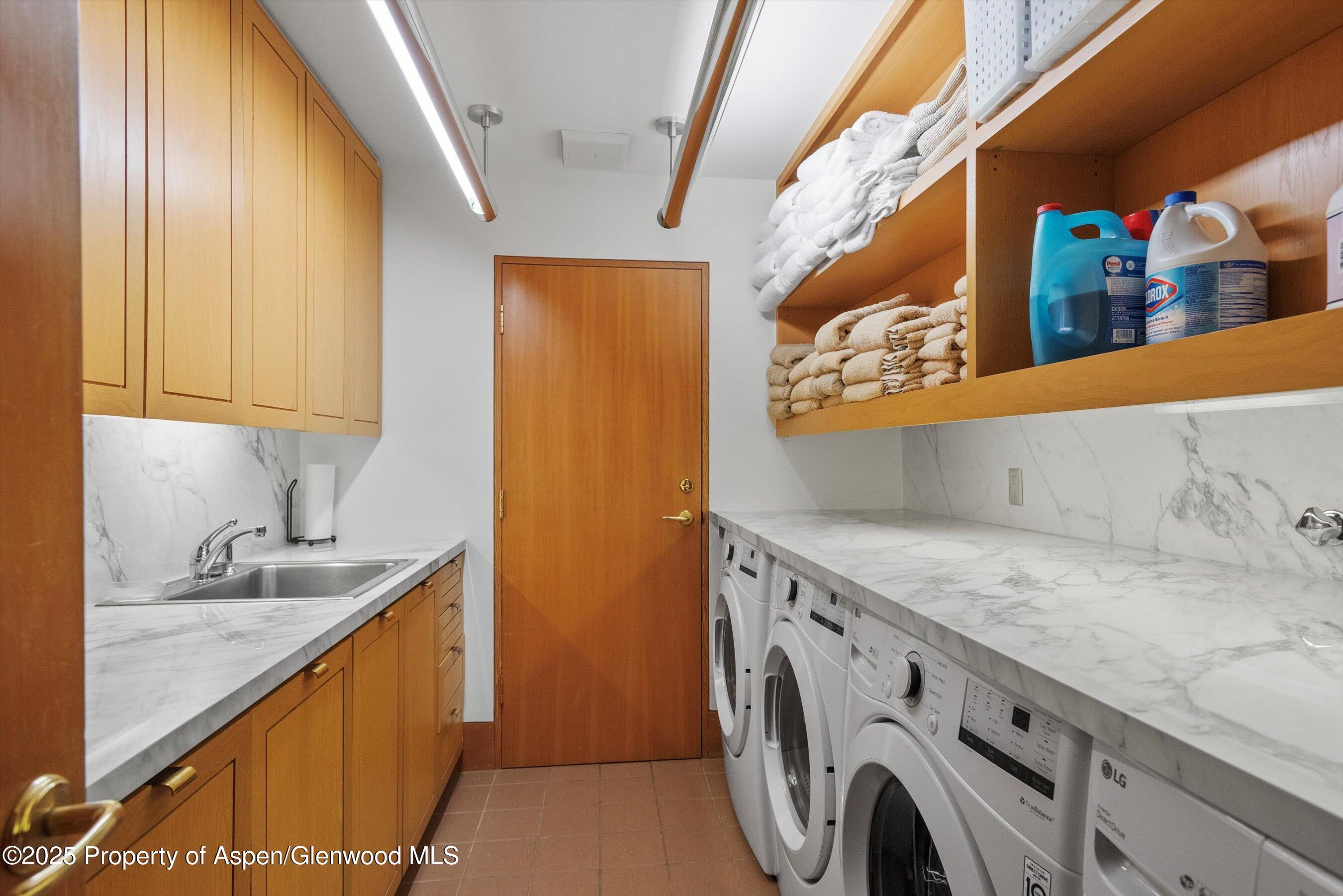 800 Roaring Fork Road