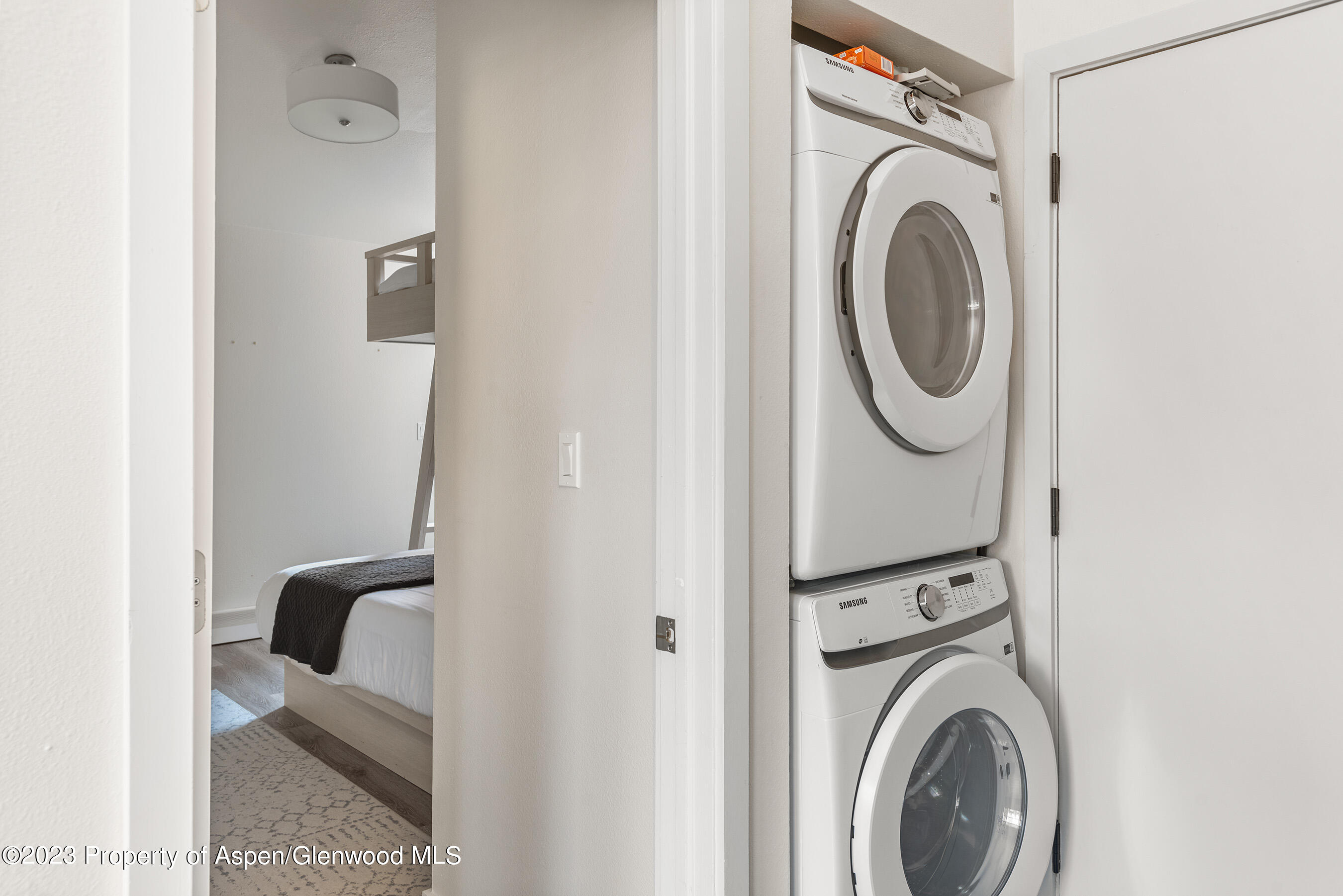 220 W Main Street 210/P1/B6