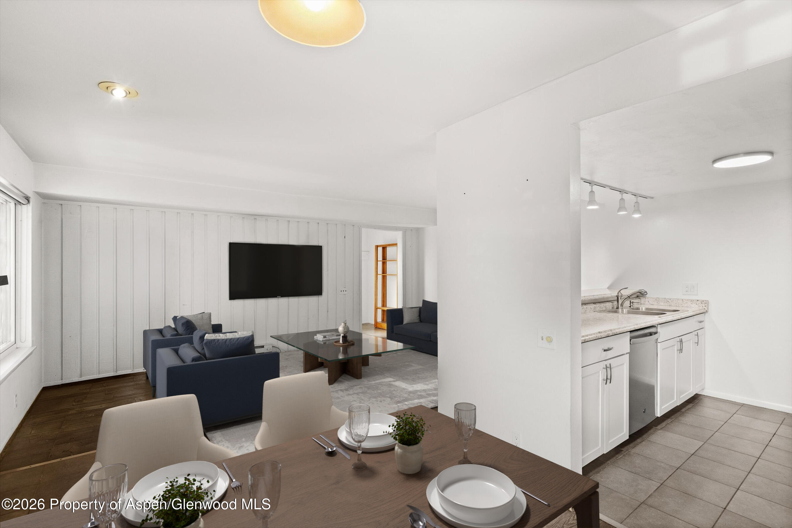 35 Lower Woodbridge Road V/177