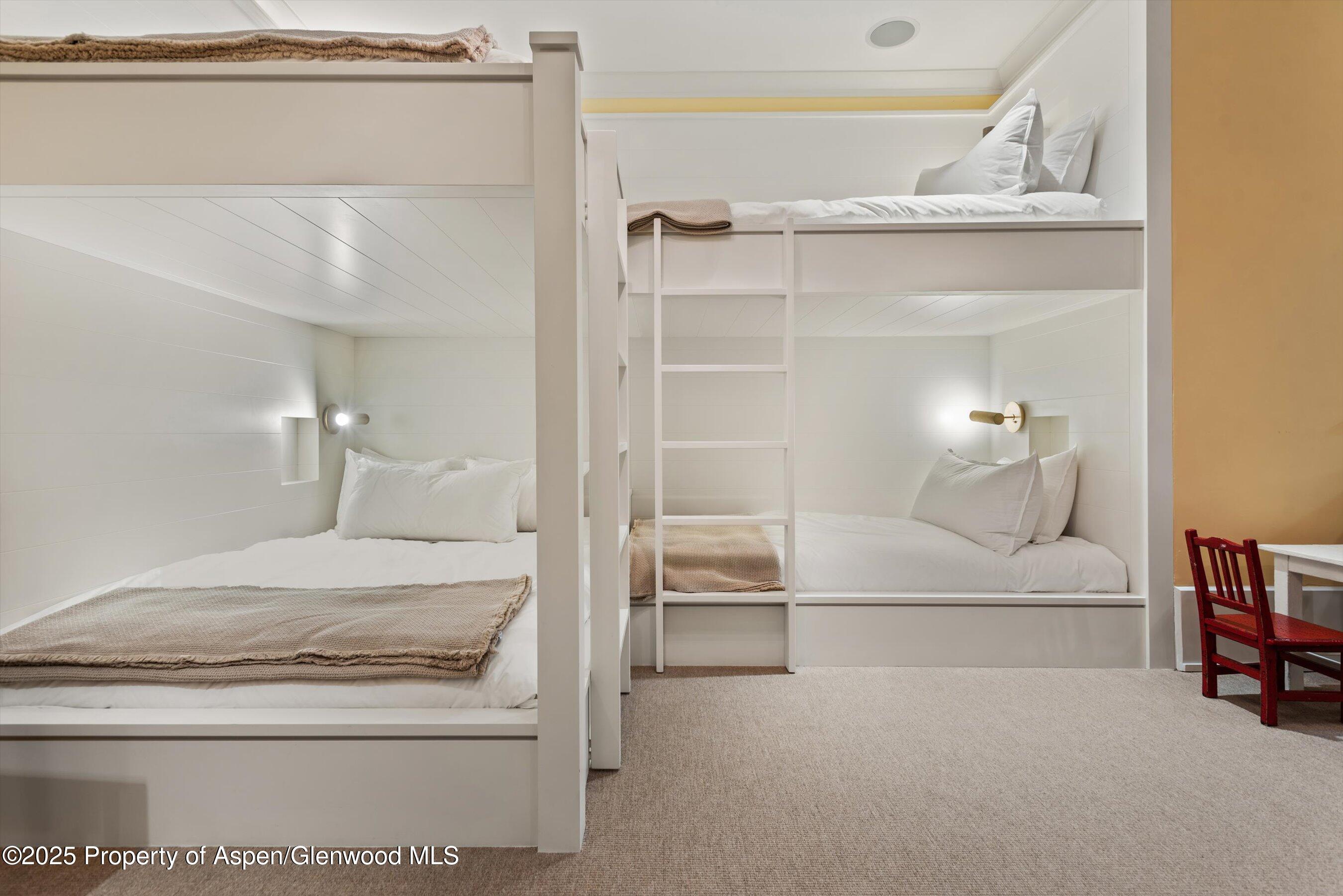 304 S Garmisch Street