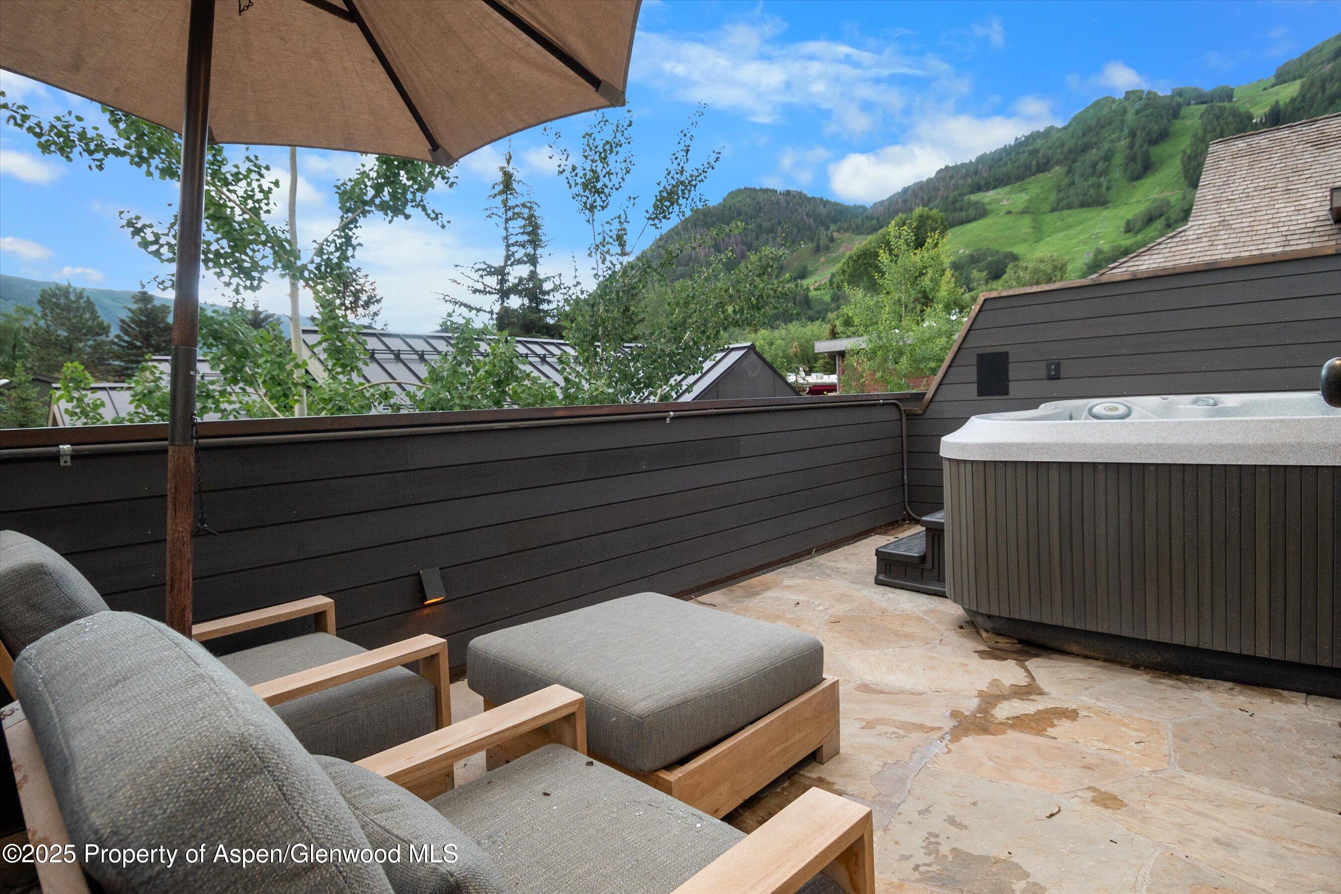 304 S Garmisch Street