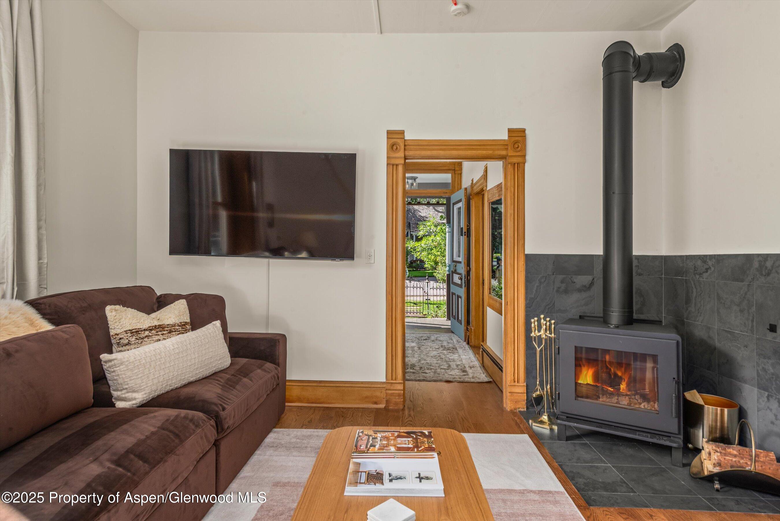 500 W Francis Street