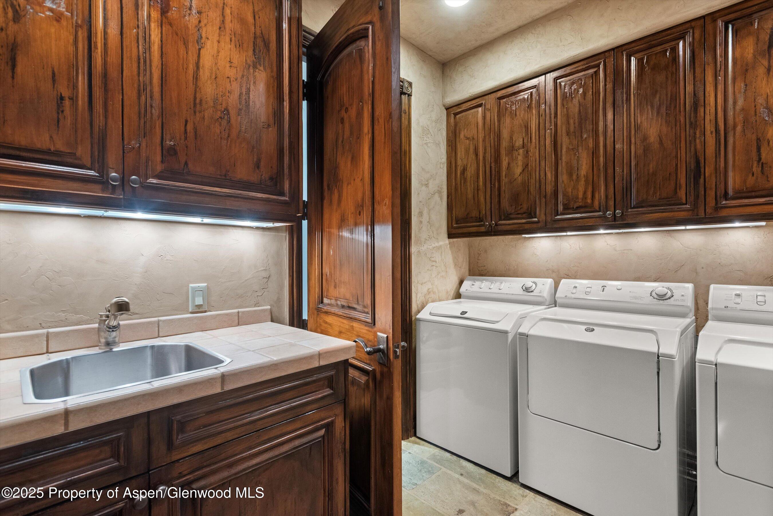 81 Spruce Ridge Lane