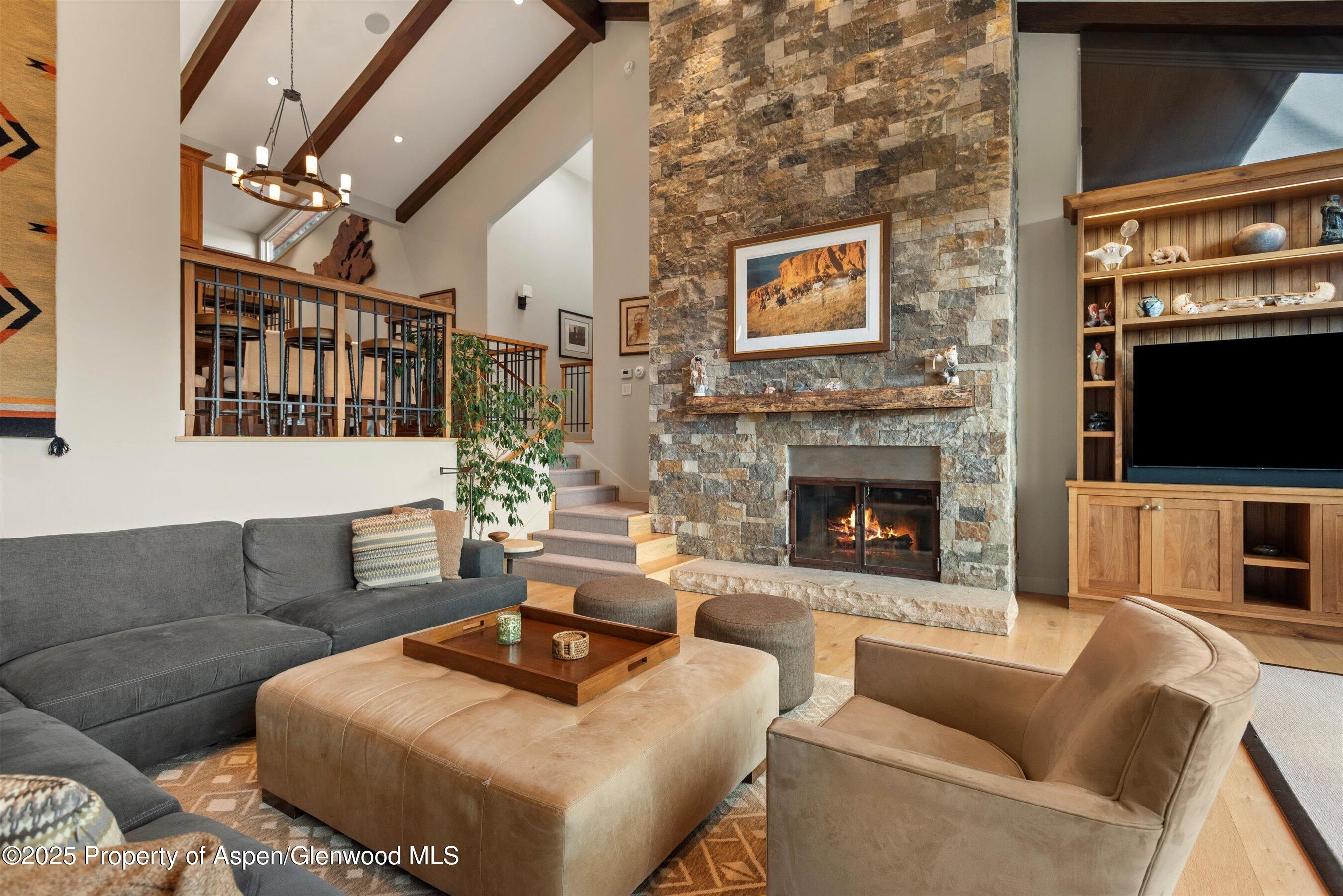 40 Mountain Laurel Lane