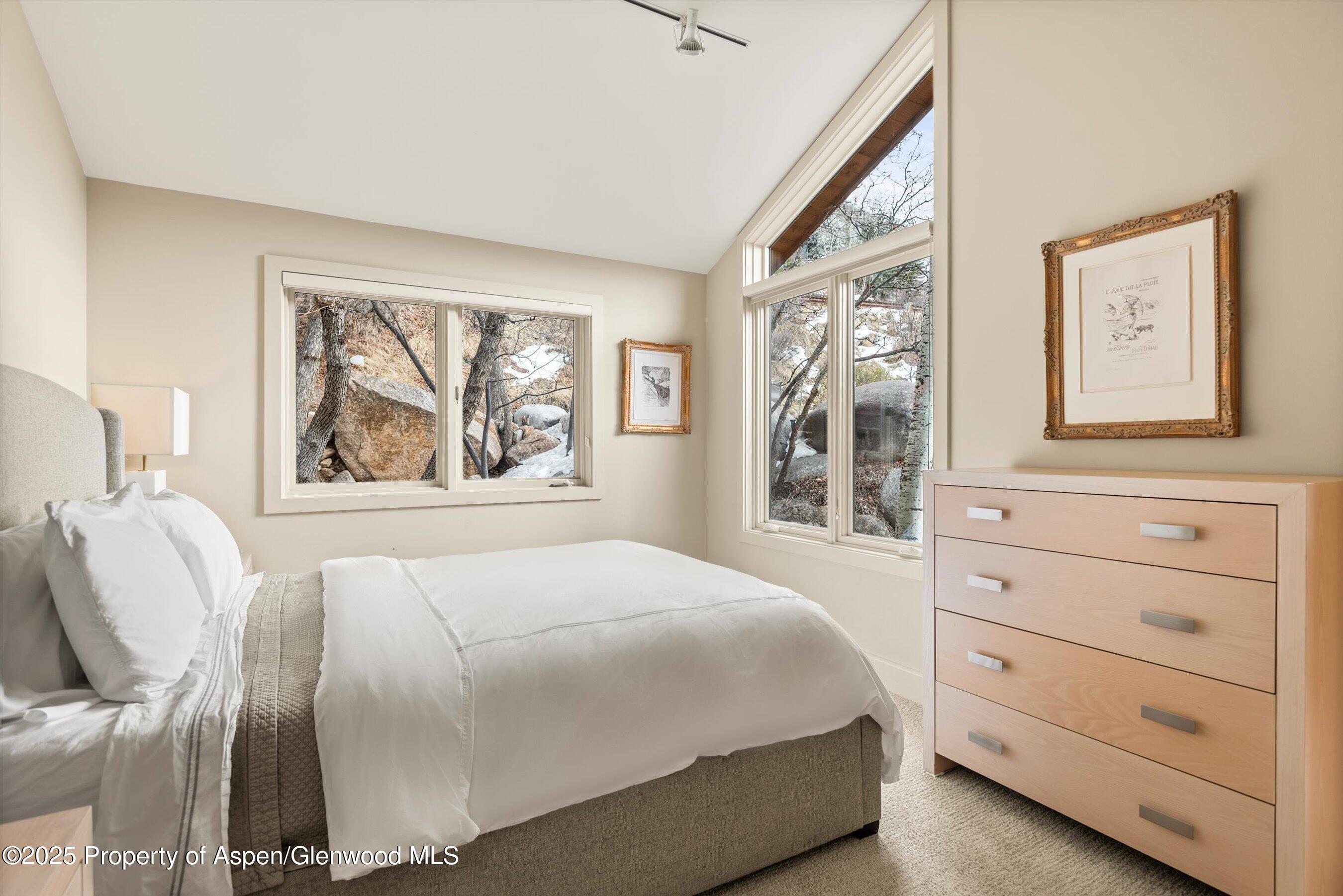 40 Mountain Laurel Lane