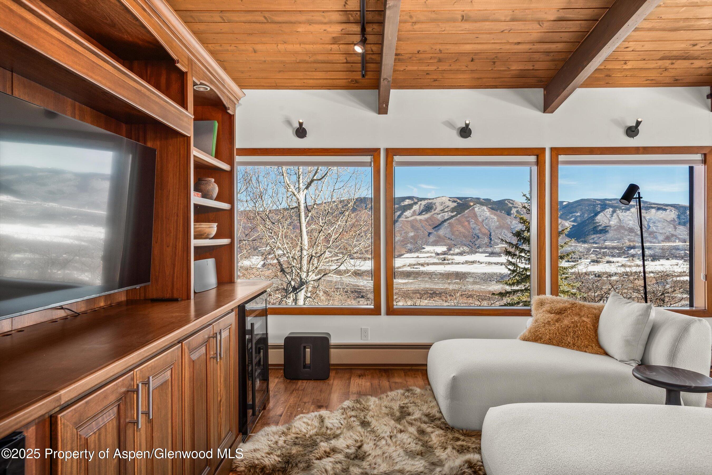 2227 Juniper Hill Drive