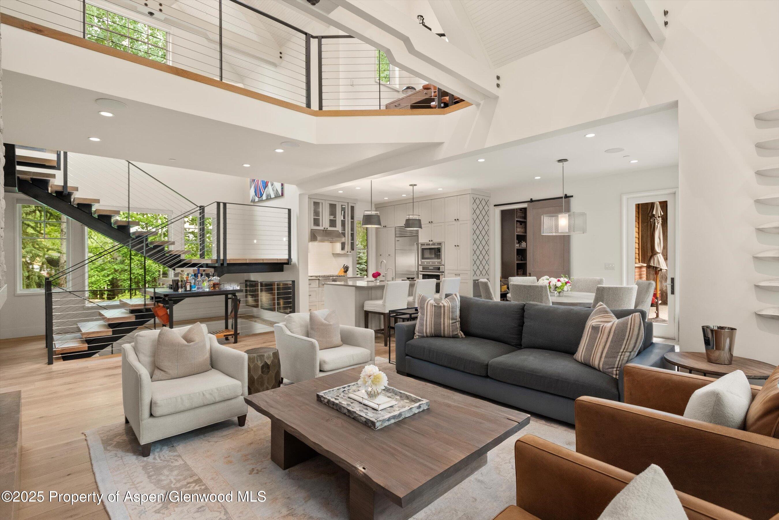 103 S Seventh Street