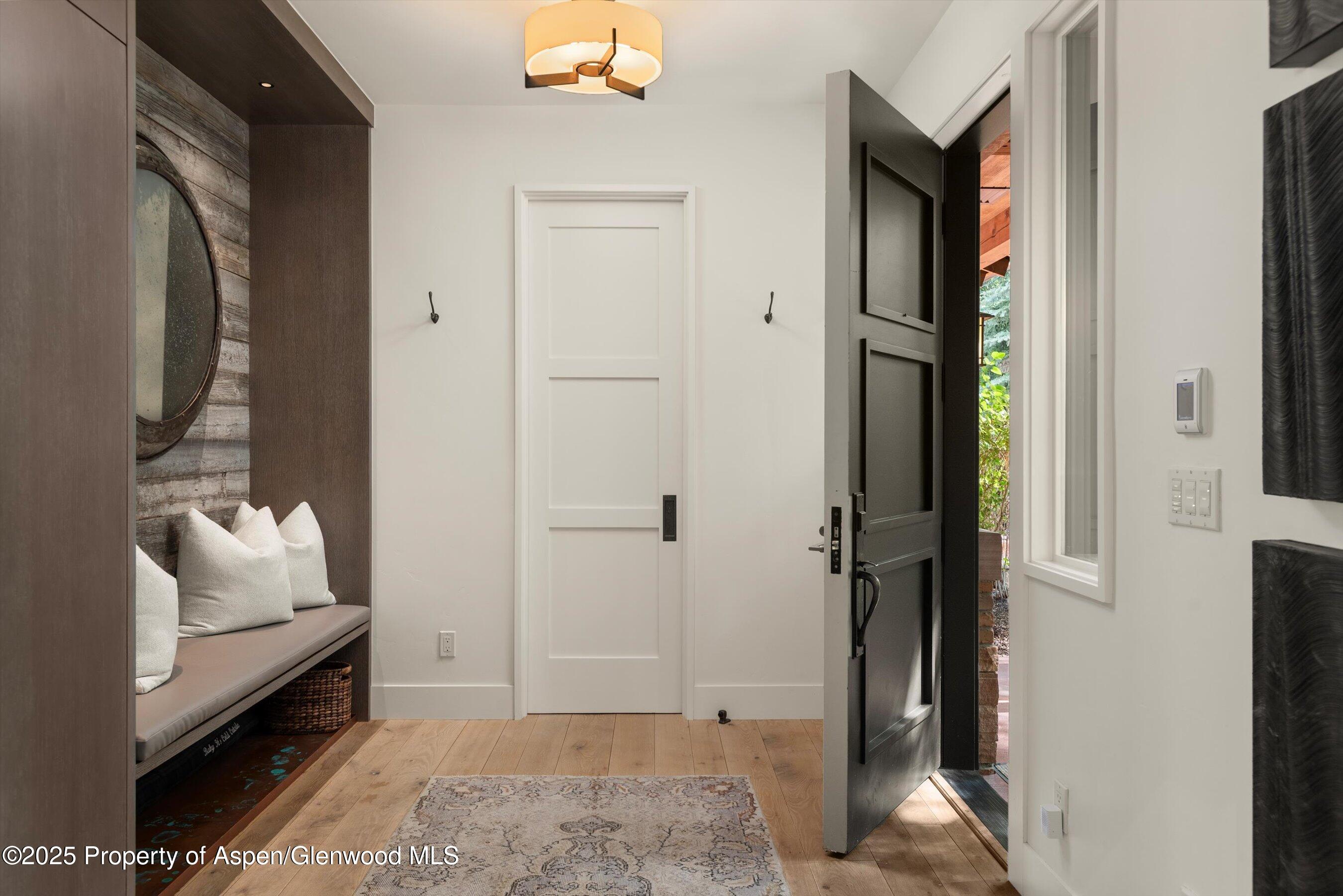 103 S Seventh Street