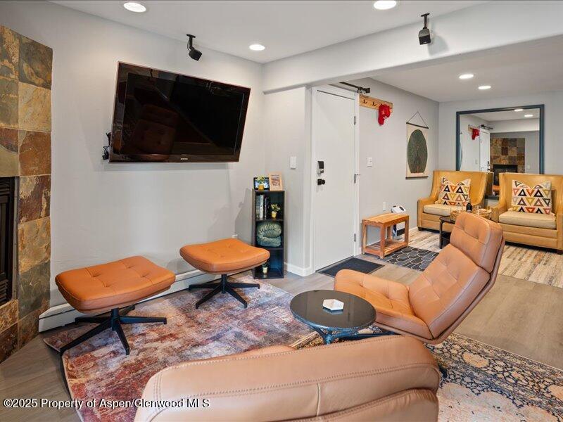 326 Midland Avenue 302