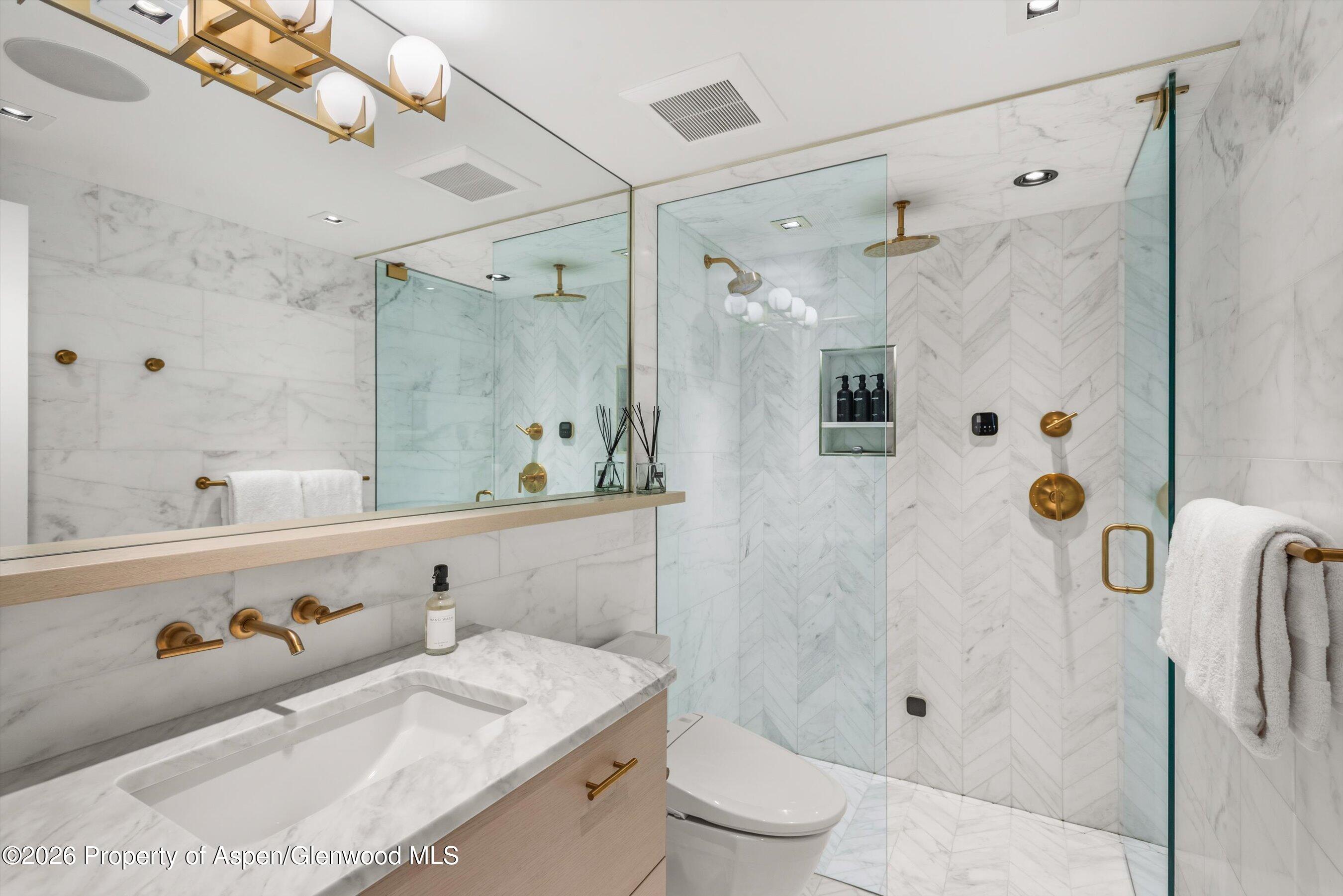 731 S Mill Street Unit 2D